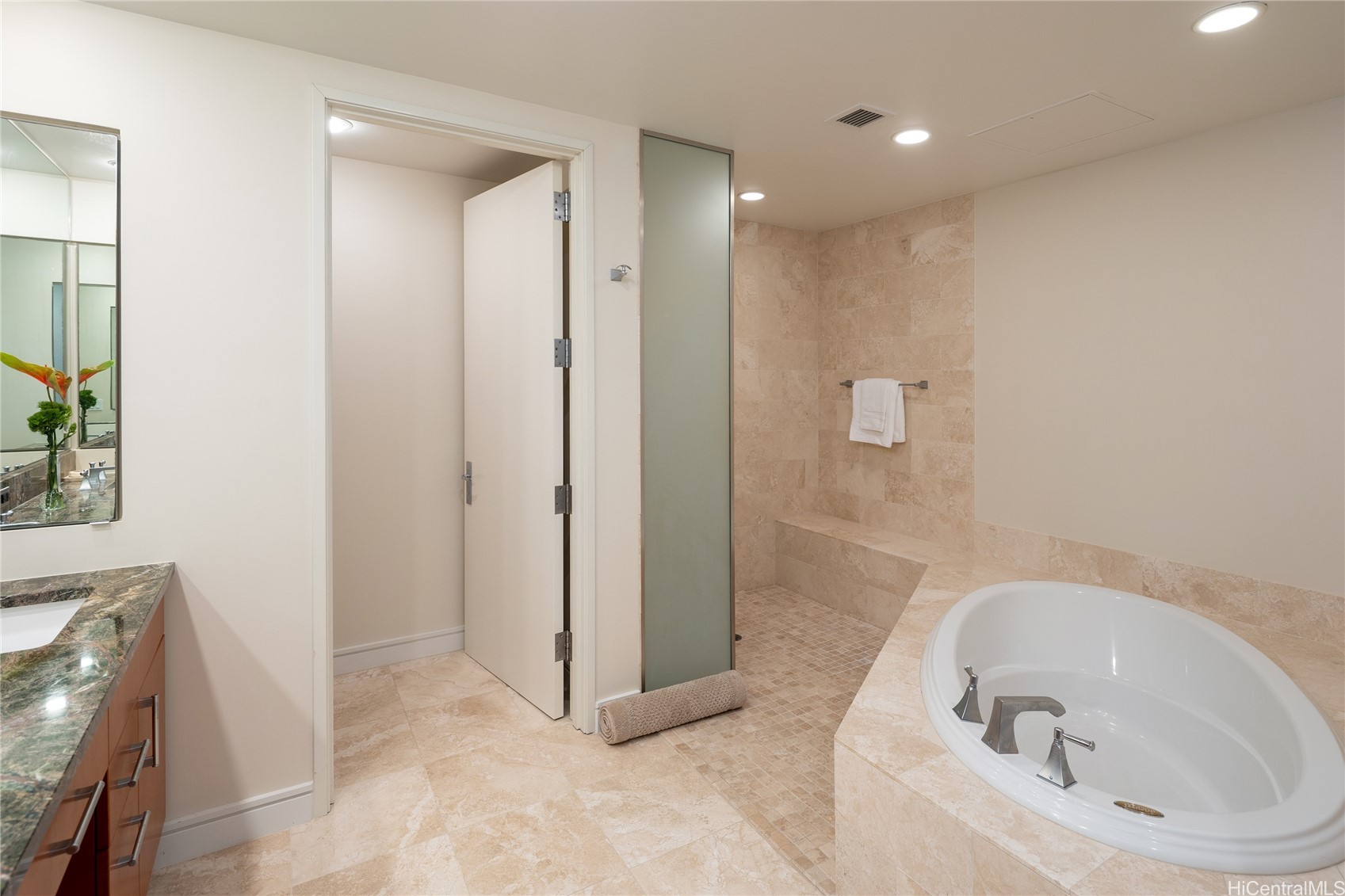 1288 Ala Moana Boulevard 29f Property Photo 11