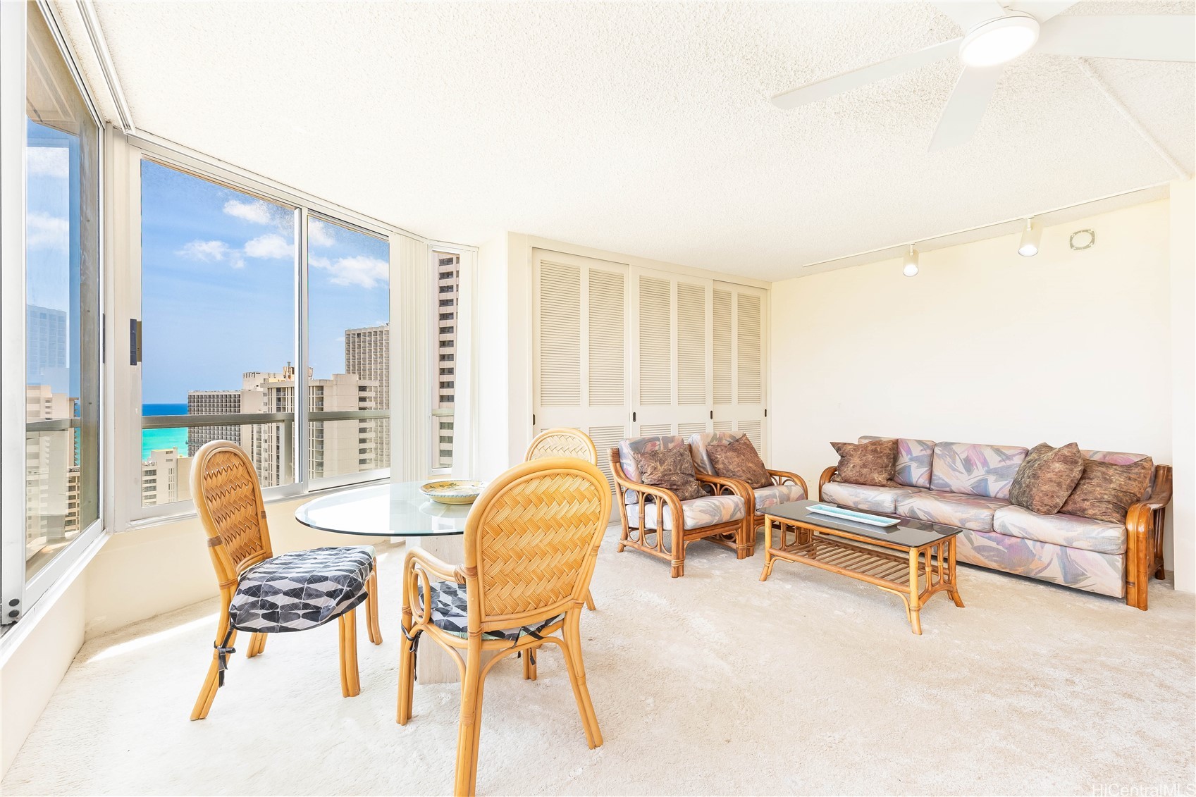 2600 Pualani Way 2502 Property Photo 12