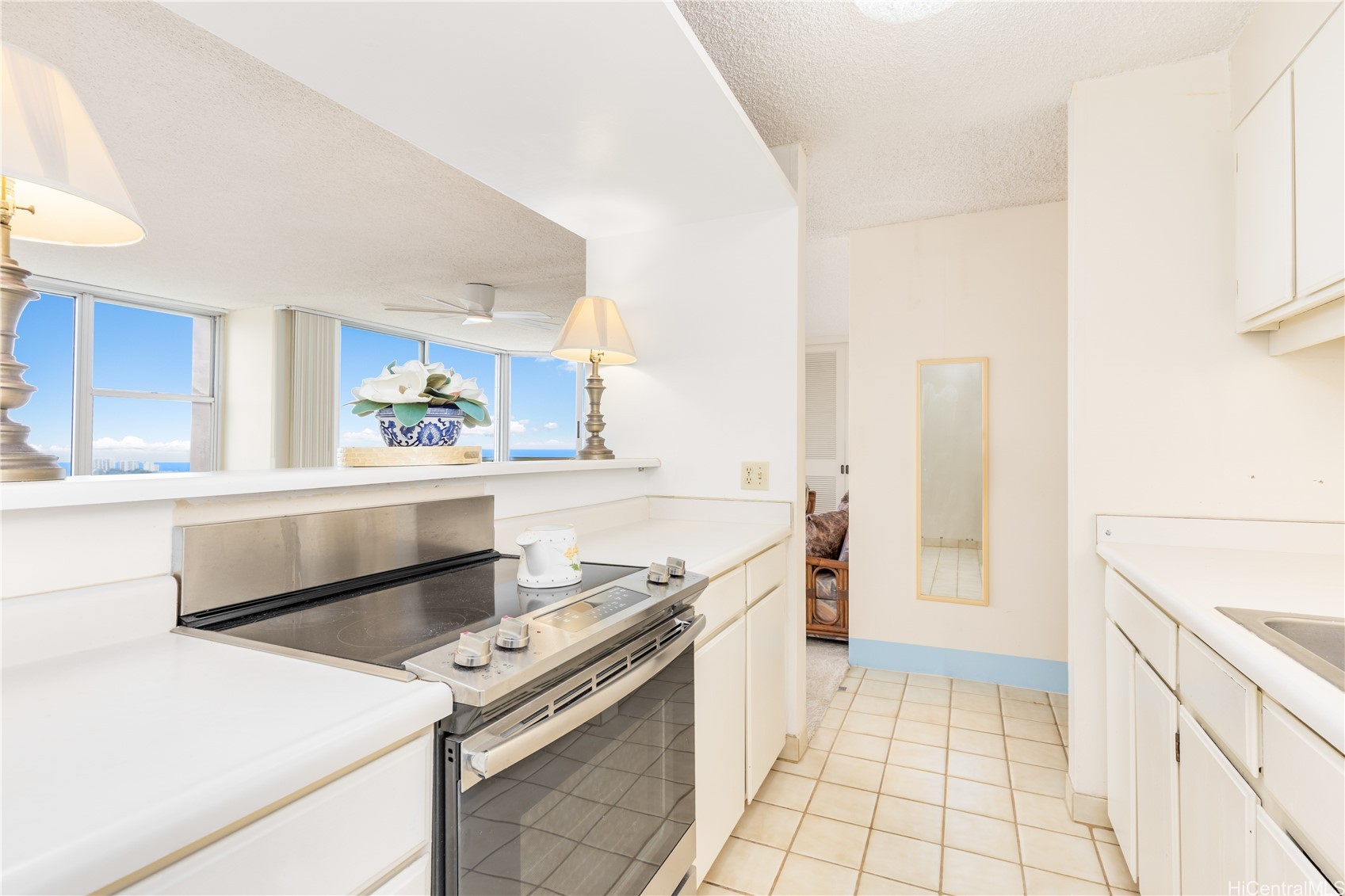 2600 Pualani Way 2502 Property Photo 15