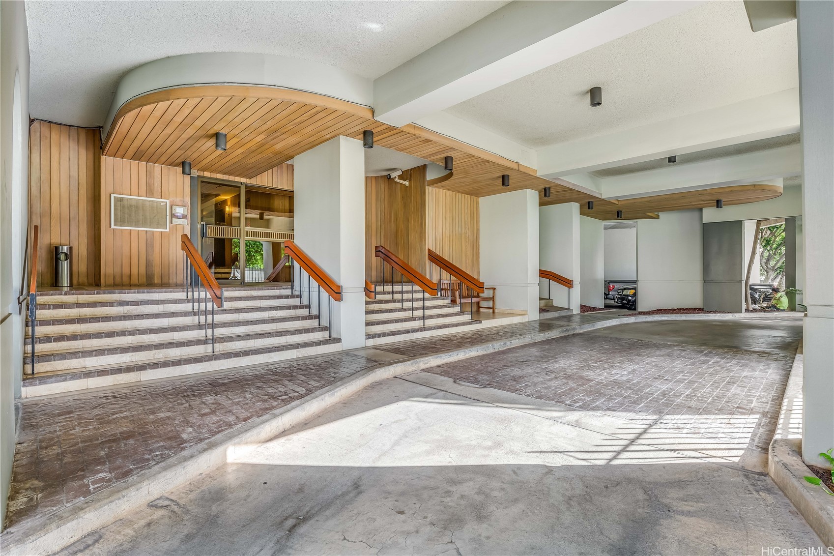 2600 Pualani Way 2502 Property Photo 23