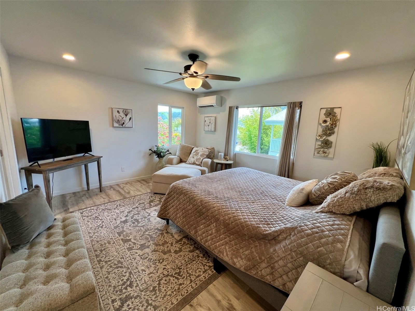 451 Lanae Way Property Photo 8