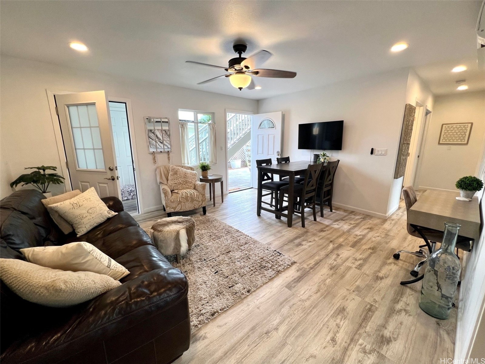 451 Lanae Way Property Photo 9