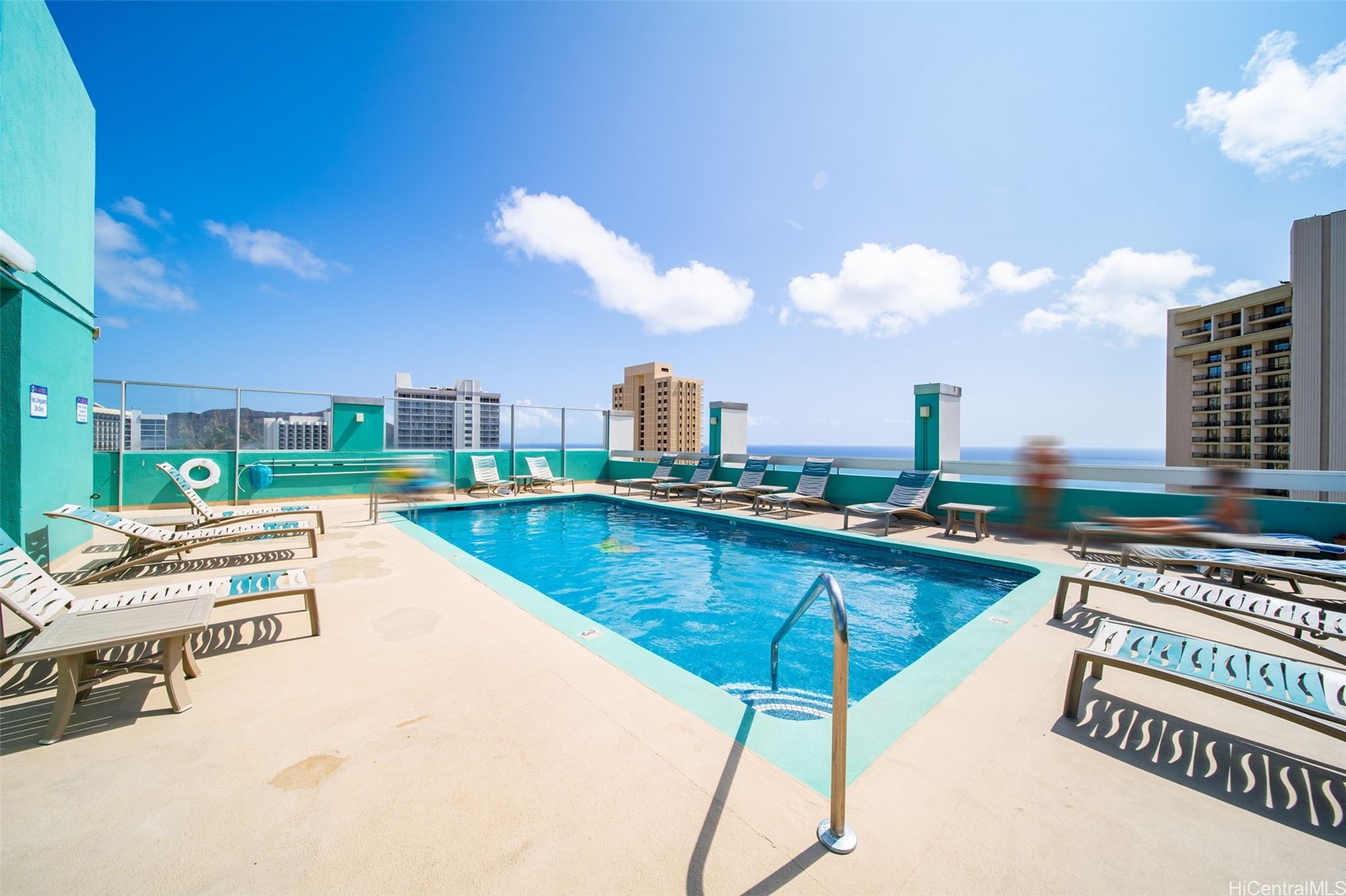 2427 Kuhio Avenue 807 Property Photo 15