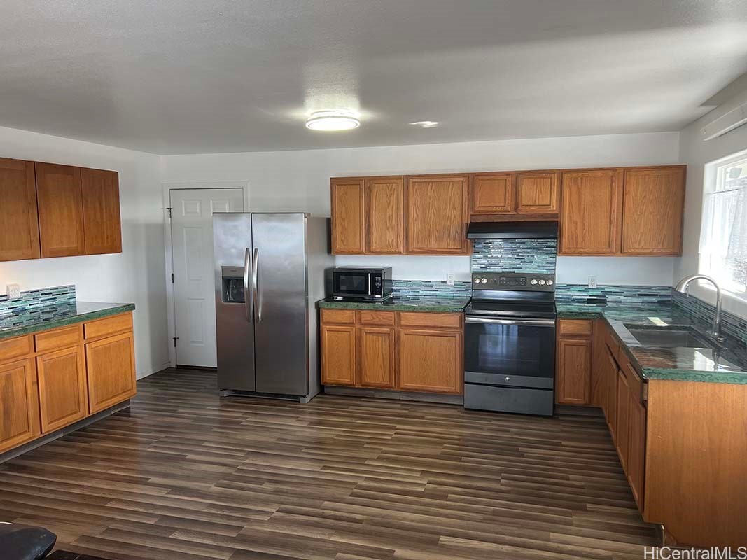 92-1055 Kamaaina Boulevard Property Photo 8