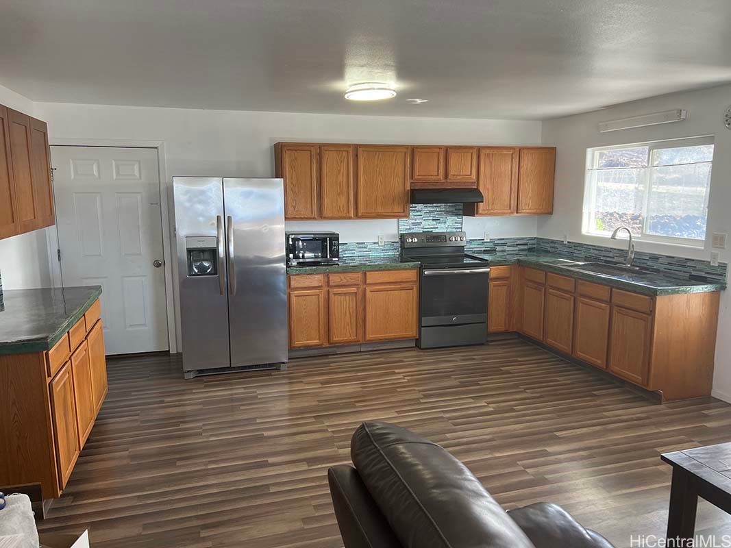 92-1055 Kamaaina Boulevard Property Photo 12