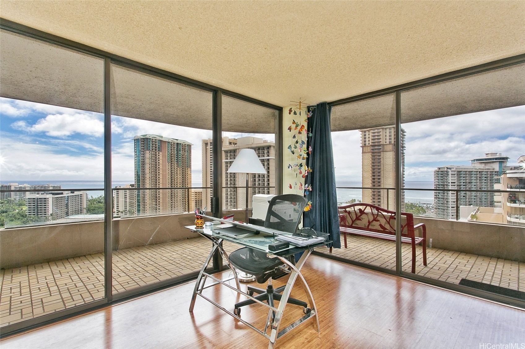 1910 Ala Moana Boulevard 25a Property Photo 1