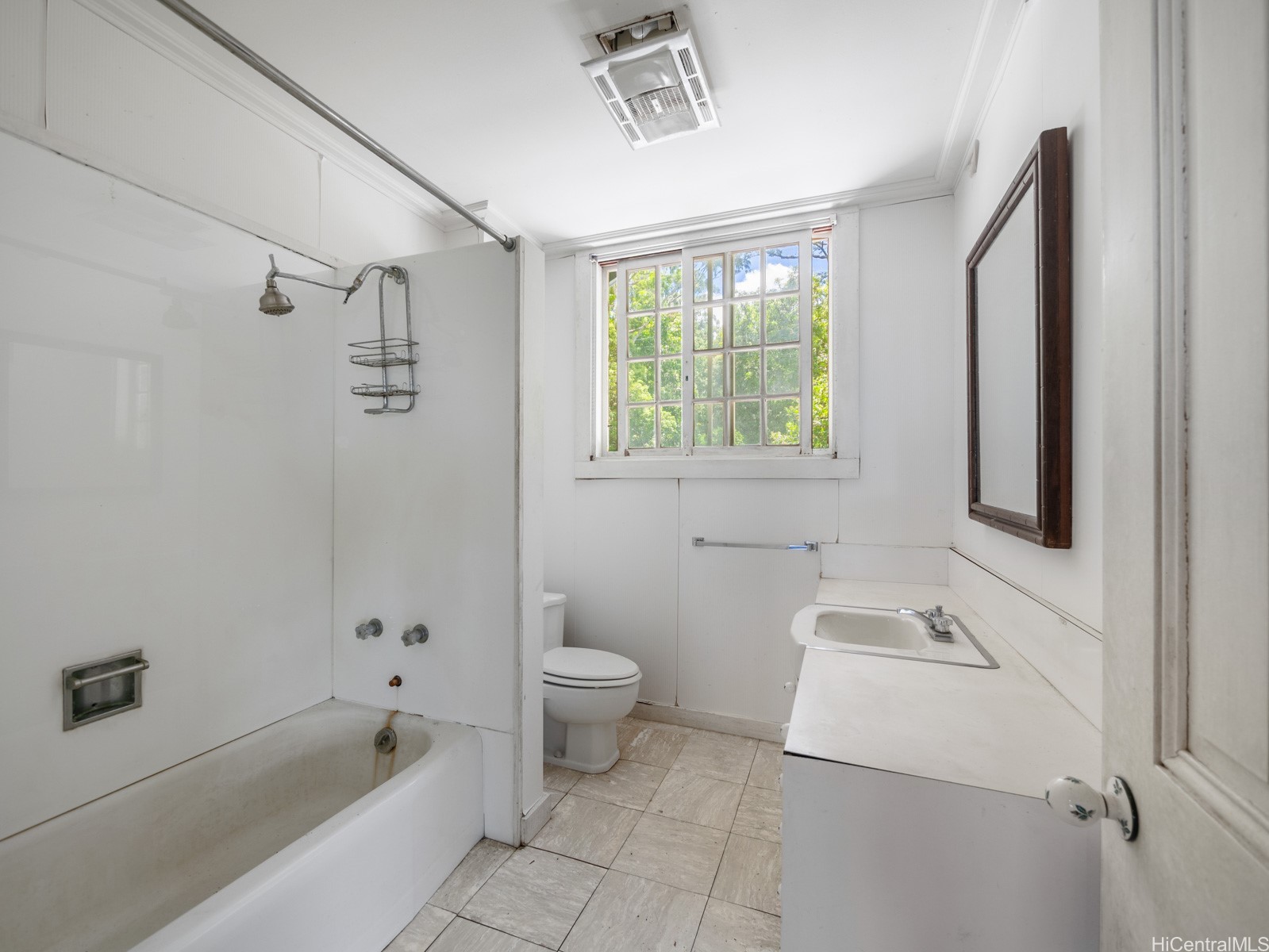 3330 Tantalus Drive Property Photo 21