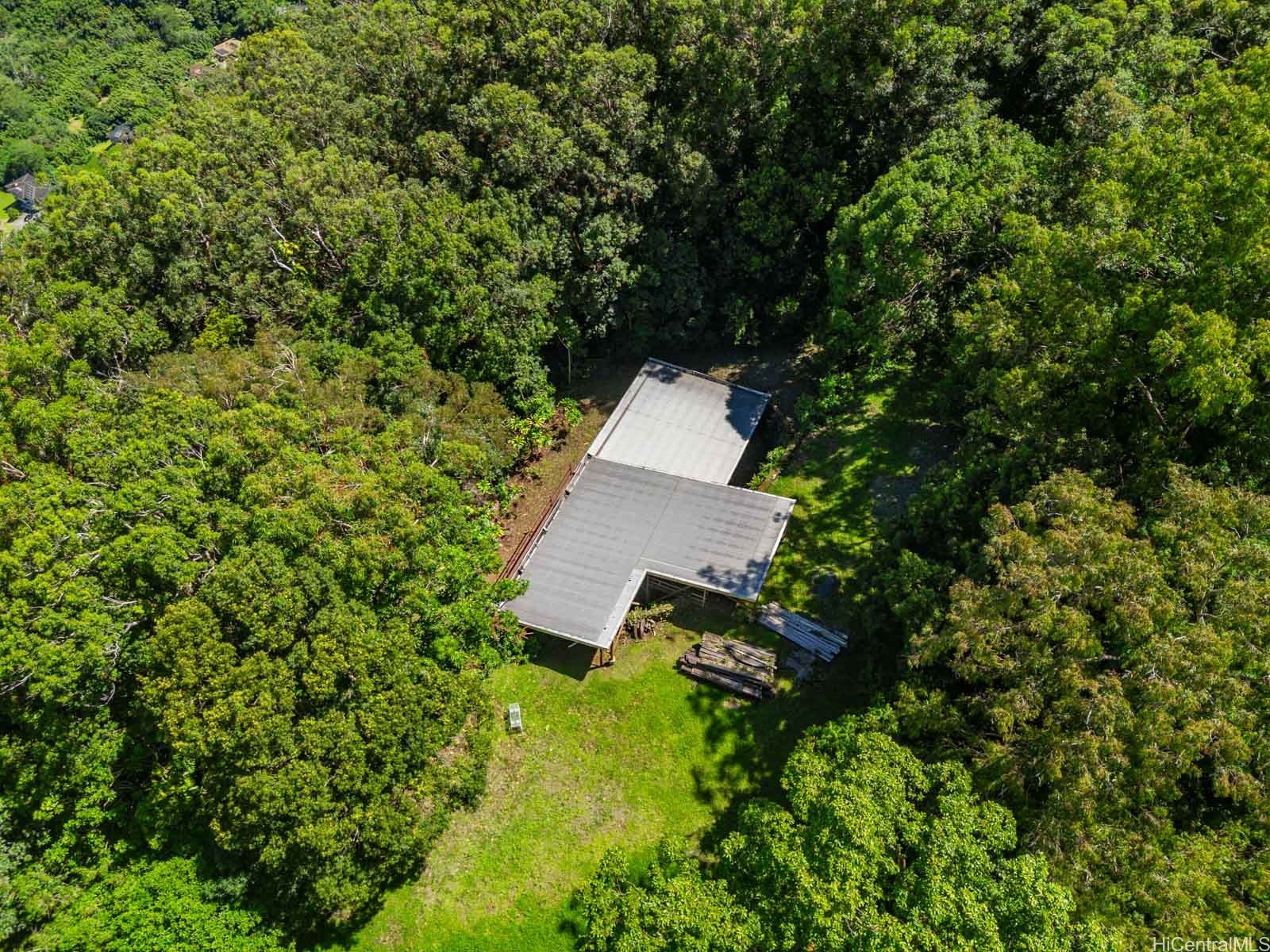 3330 Tantalus Drive Property Photo 23