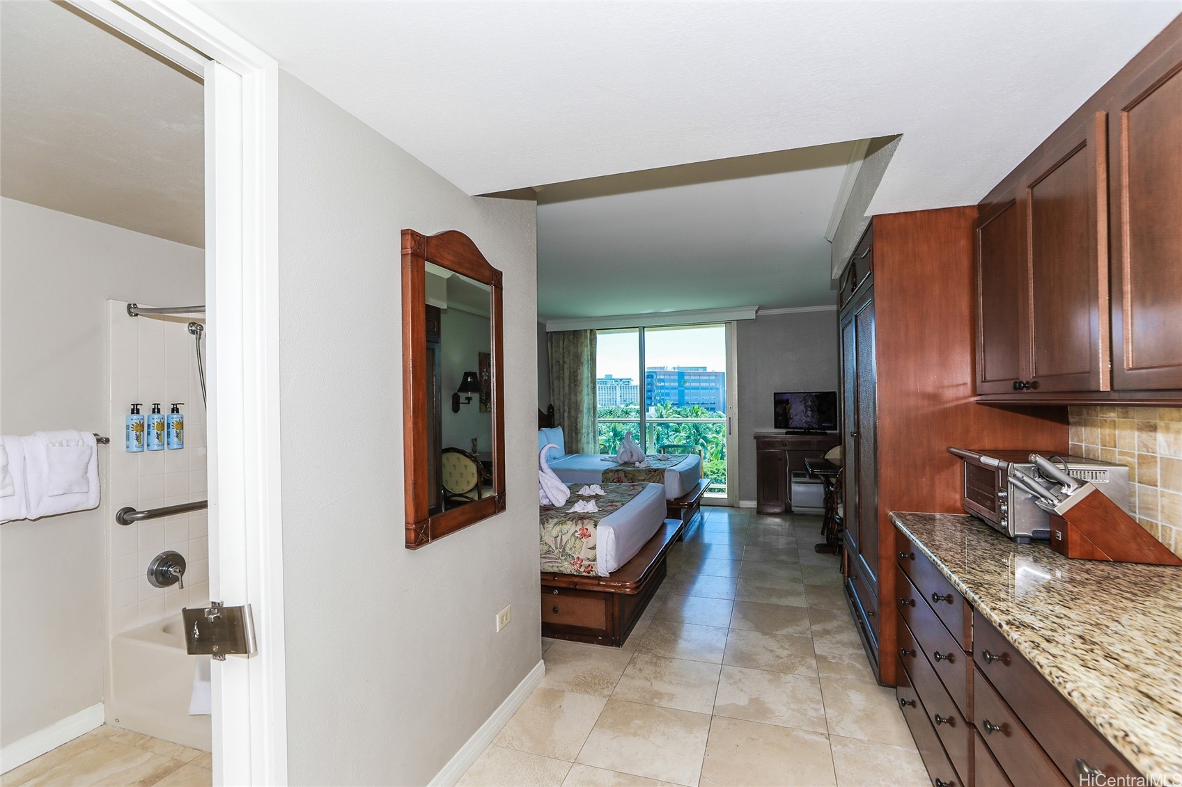 2045 Kalakaua Avenue 509 Property Photo 11