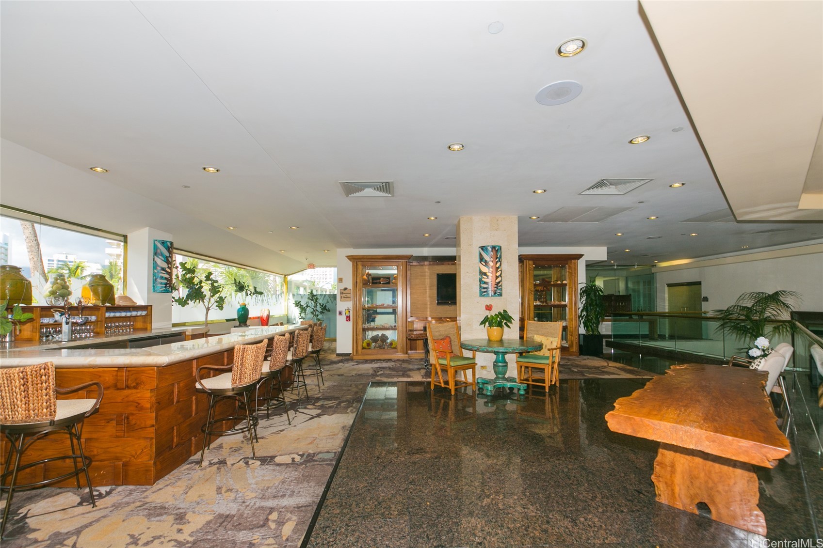 2045 Kalakaua Avenue 509 Property Photo 14