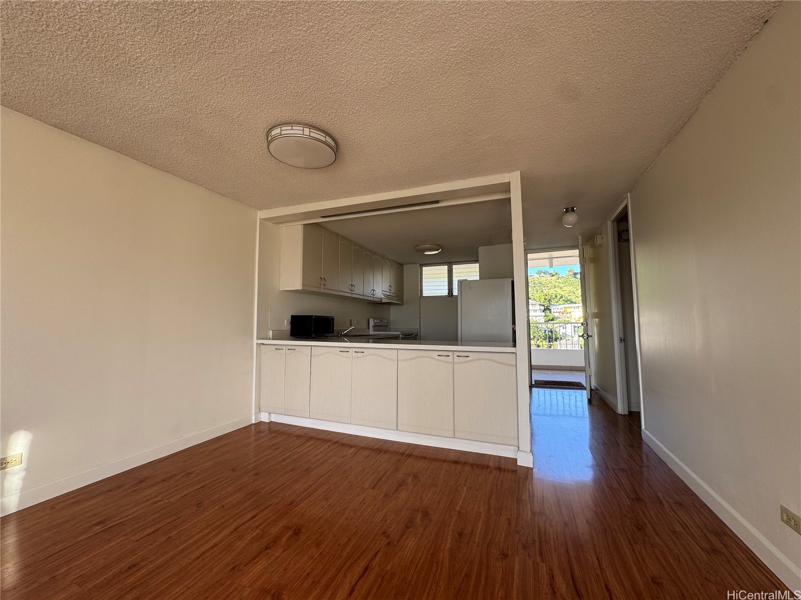 1515 Ward Avenue 1003 Property Photo 13