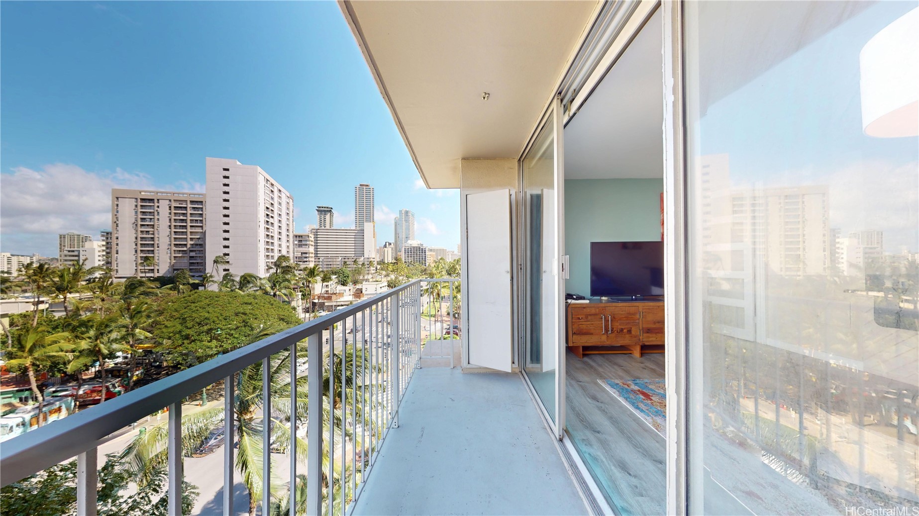 1925 Kalakaua Avenue 807 Property Photo 5