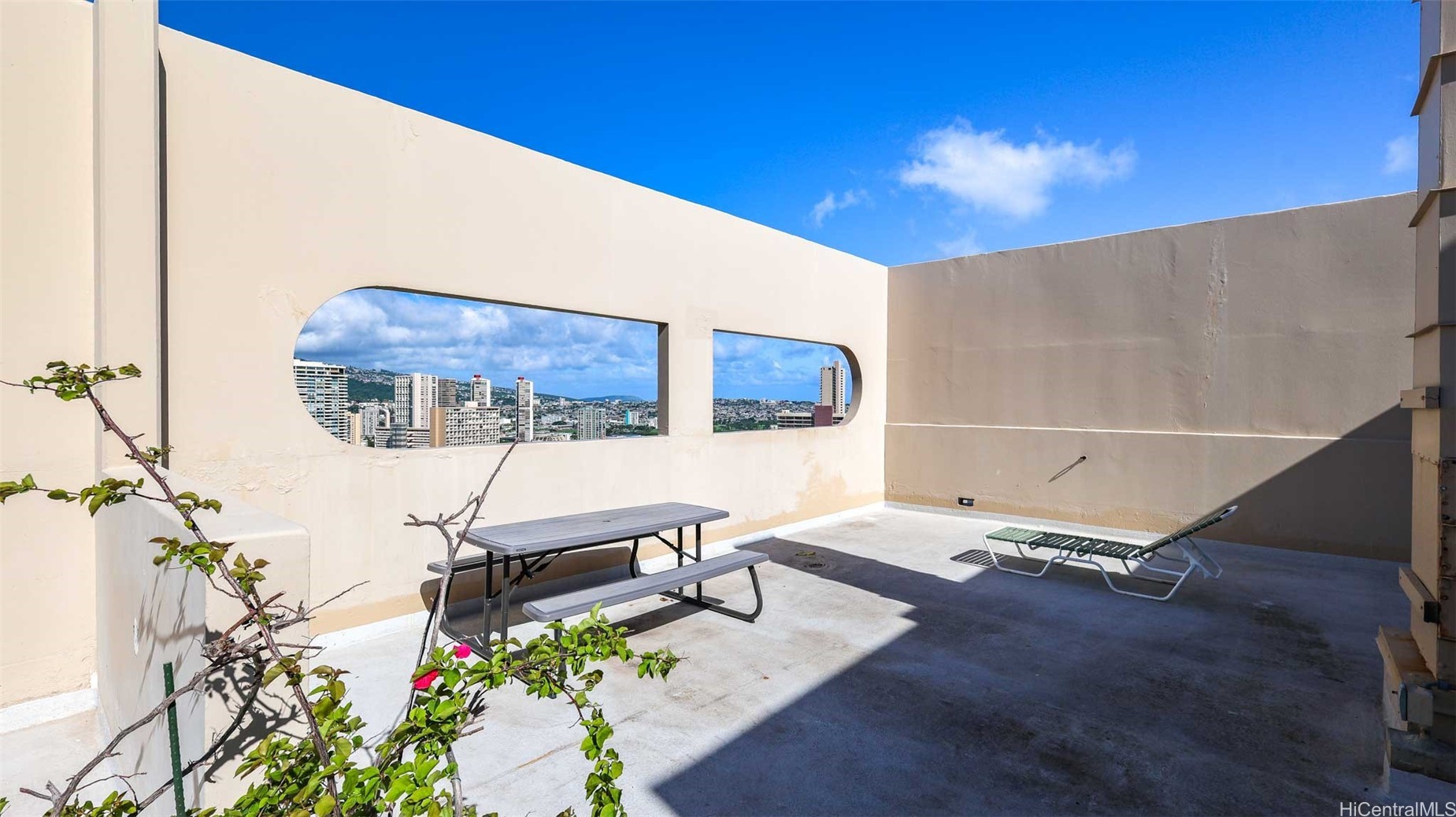 1925 Kalakaua Avenue 807 Property Photo 19