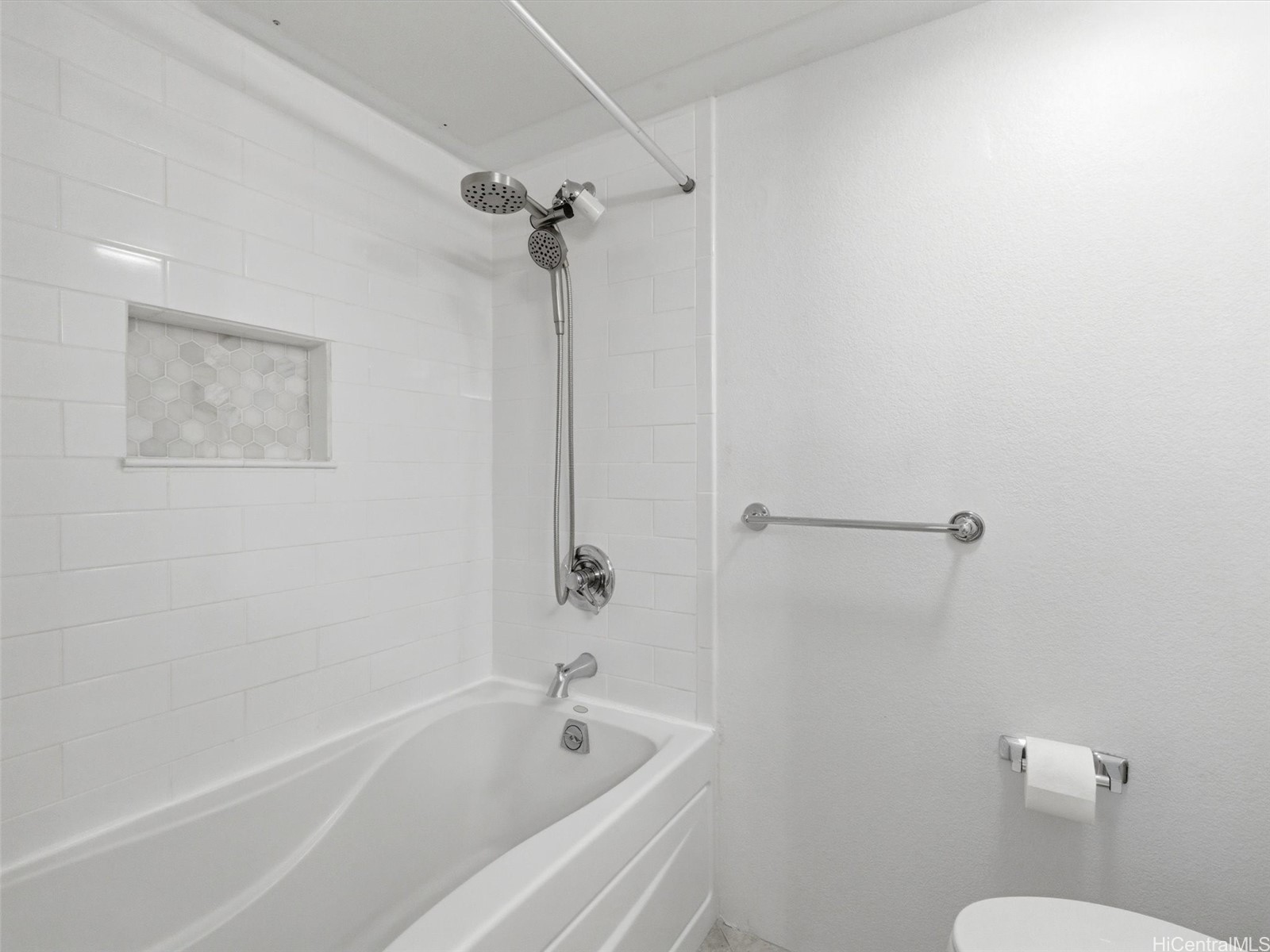7018 Hawaii Kai Drive 406 Property Photo 16