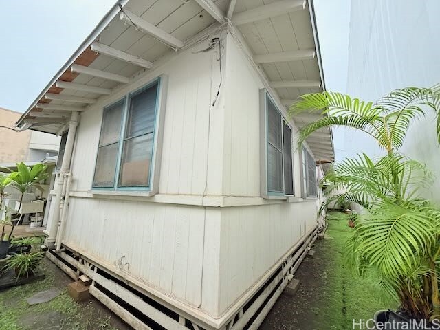 1119 Young Street Property Photo 15