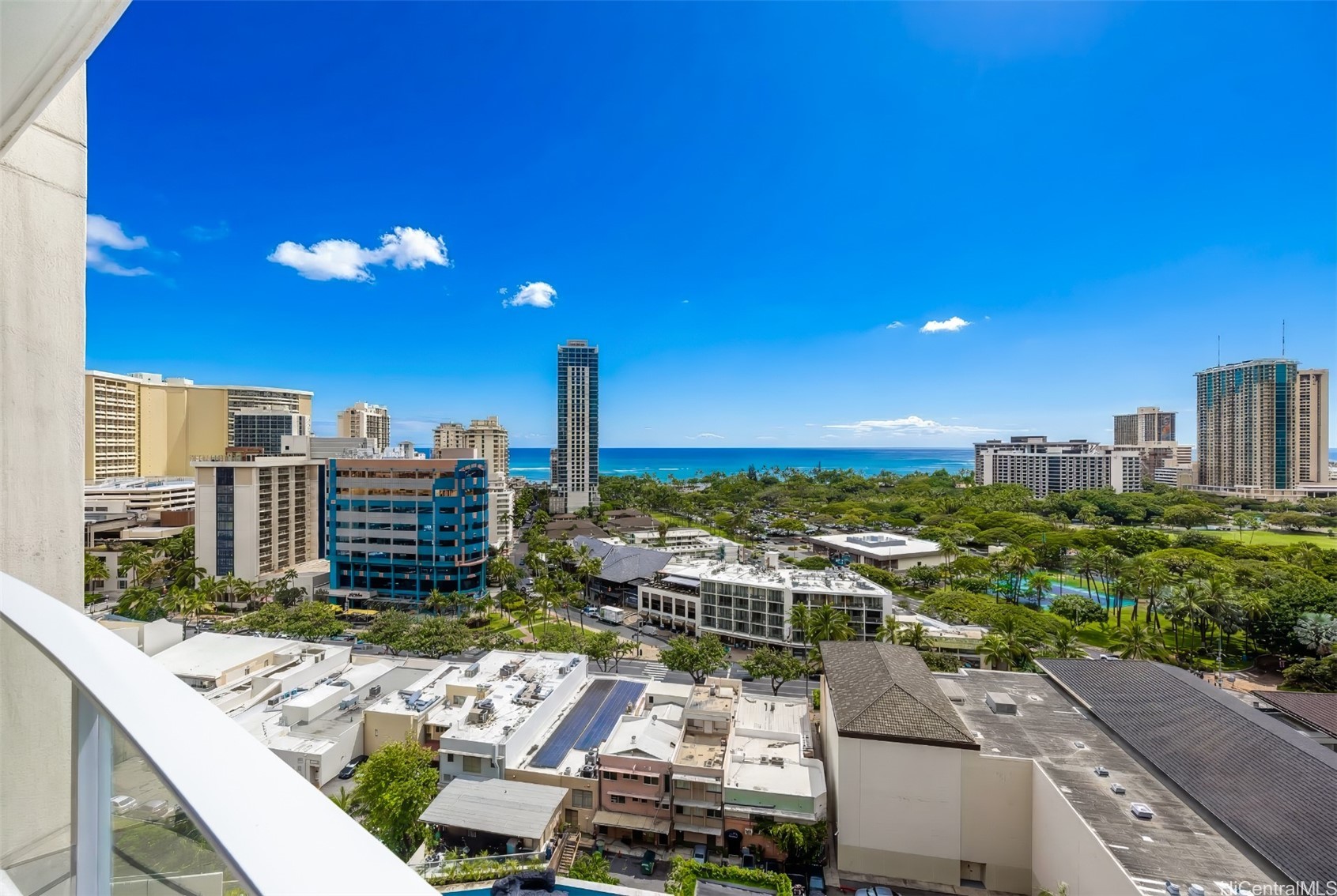 2139 Kuhio Avenue 1702 Property Photo 4