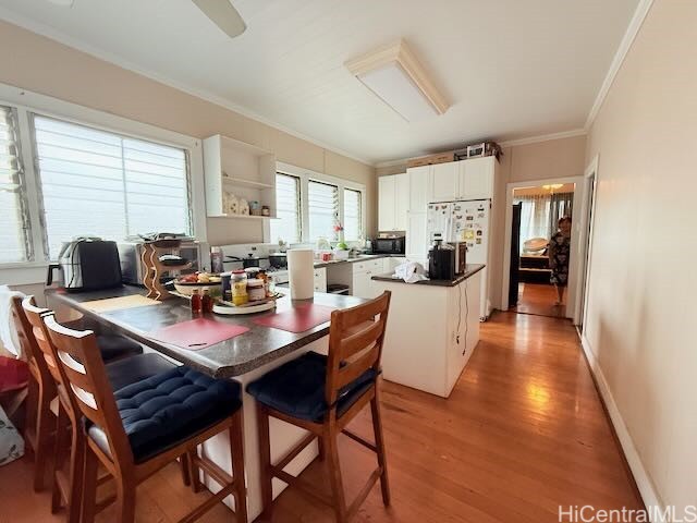 1119 Young Street Property Photo 4