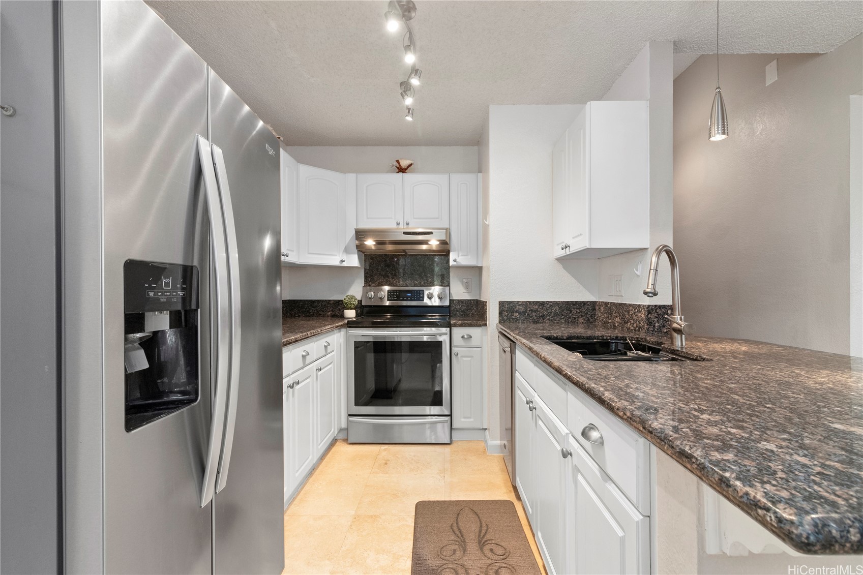 504 Mananai Place 14d Property Photo 3