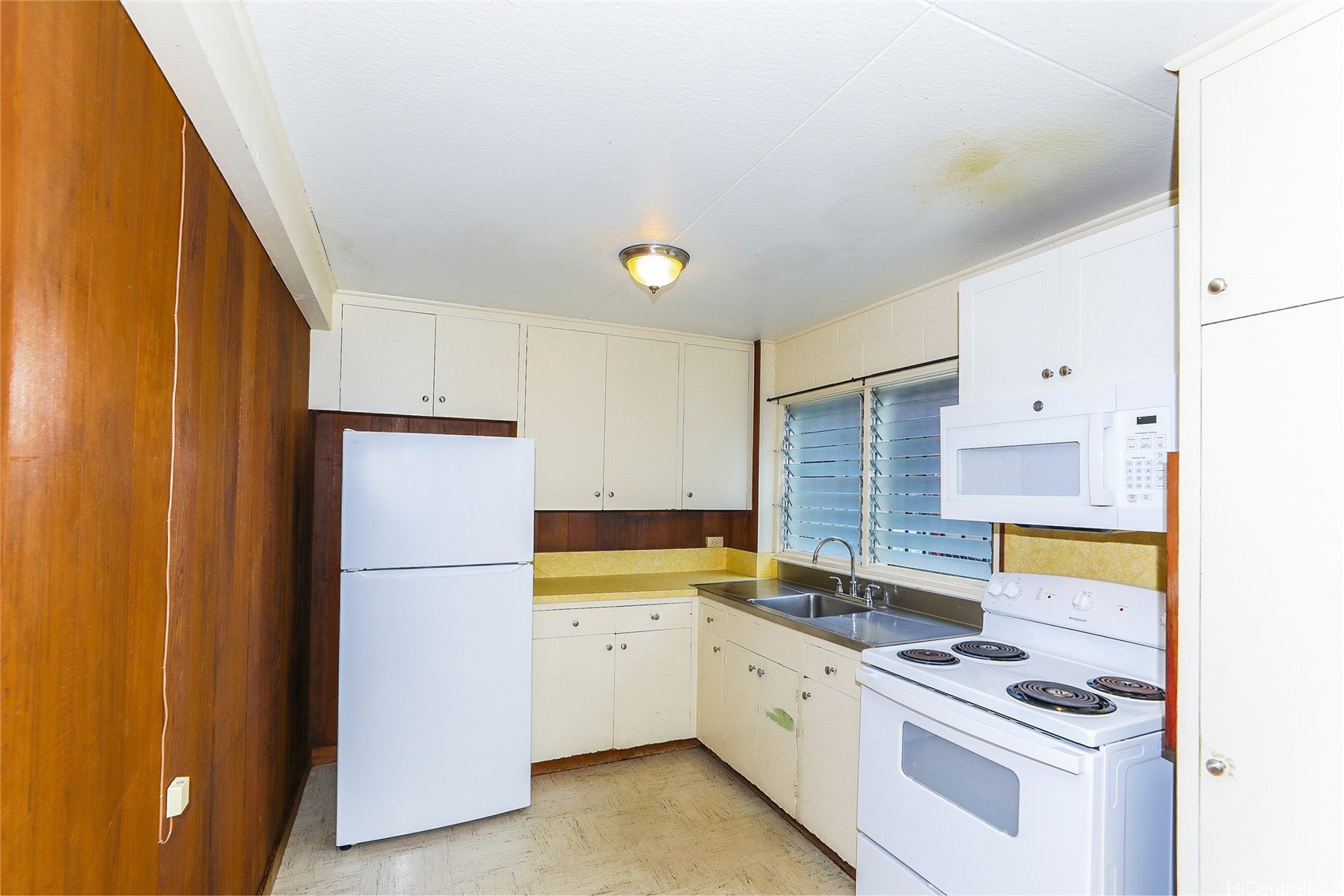 760 Kopke Street Property Photo 6