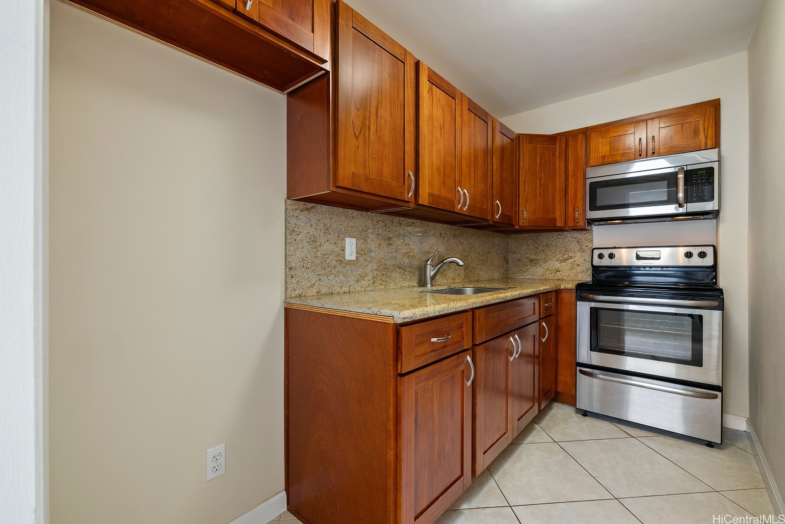 1621 Ala Wai Boulevard 202 Property Photo 5