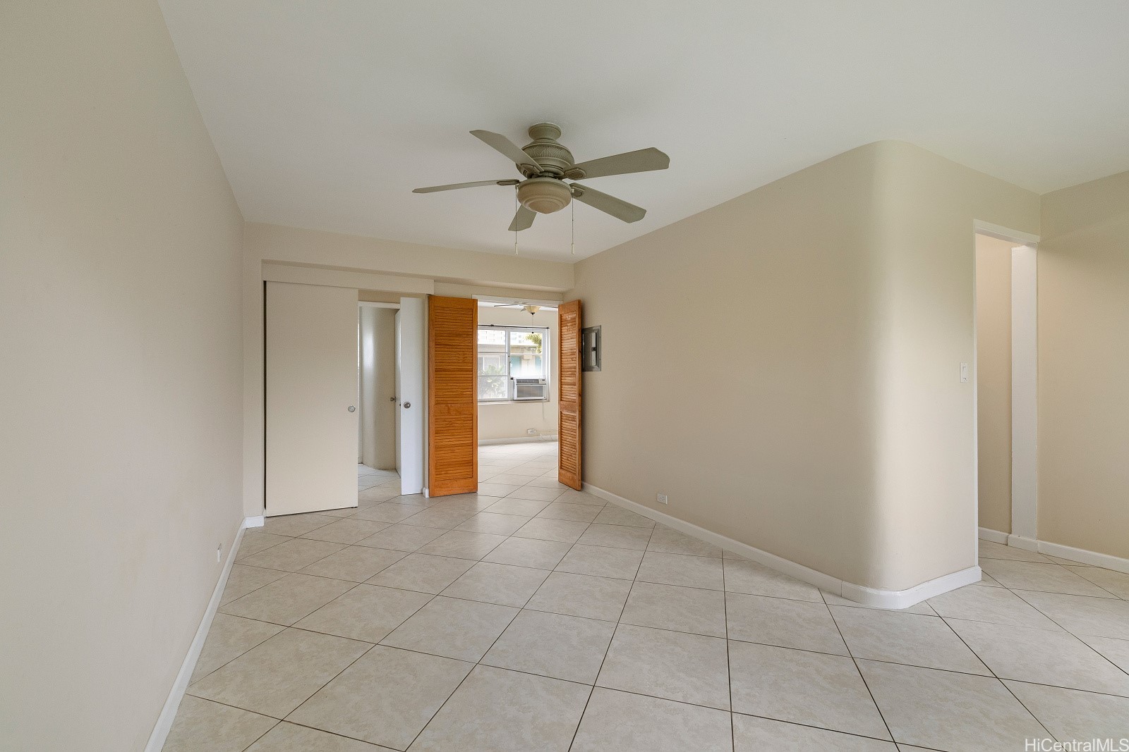 1627 Ala Wai Boulevard 104 Property Photo 9