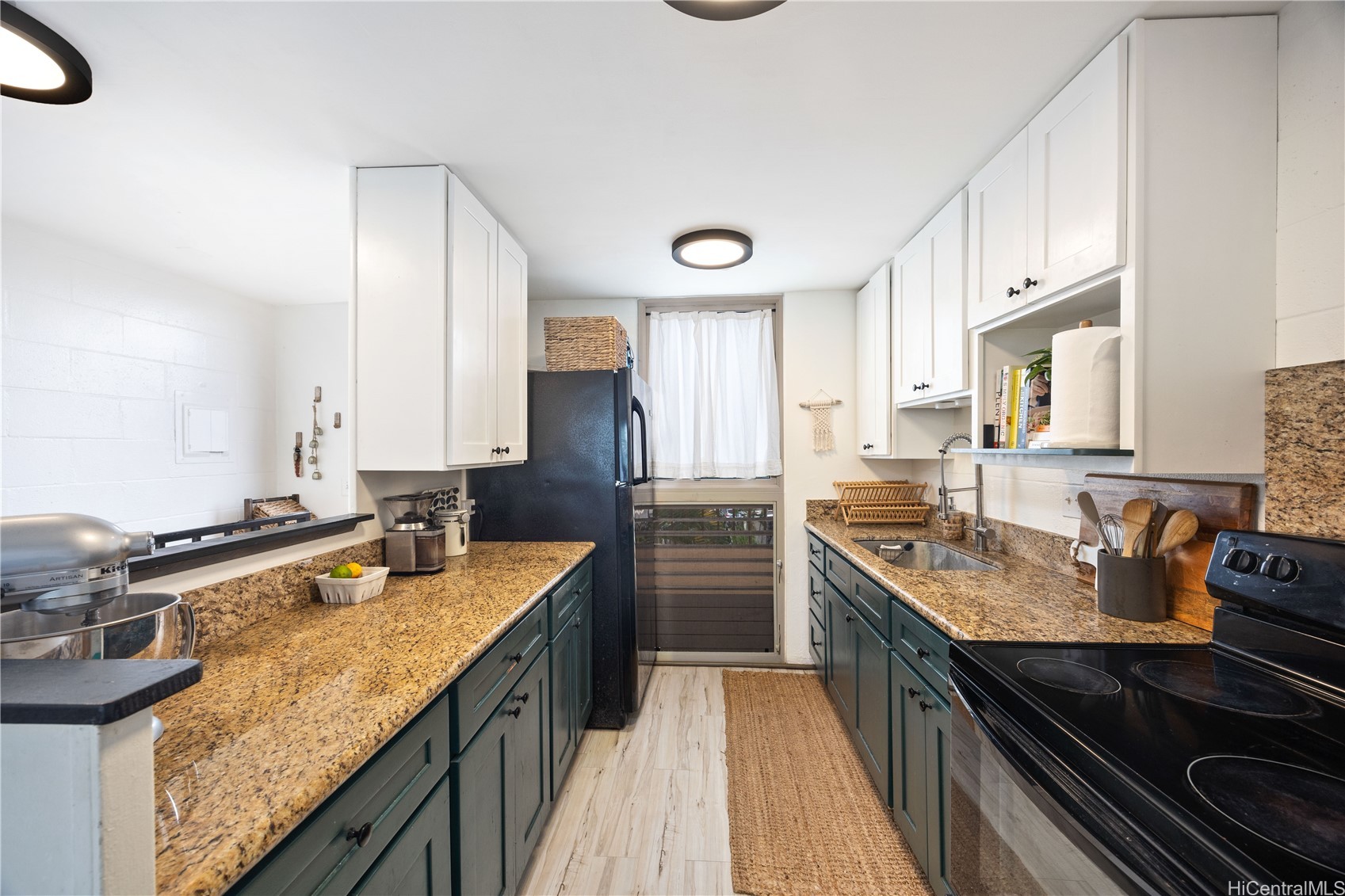 68-090 Au Street E304 Property Photo 4