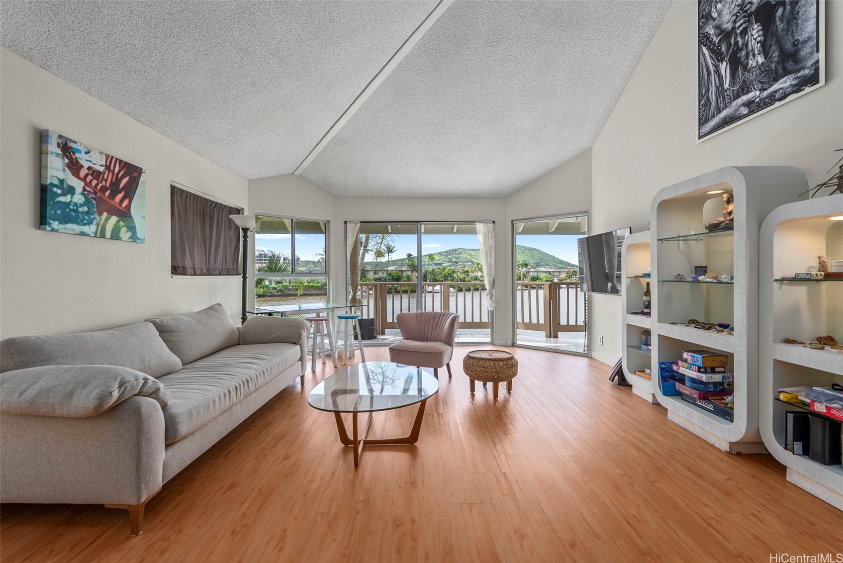 7007 Hawaii Kai Drive H24 Property Photo 2