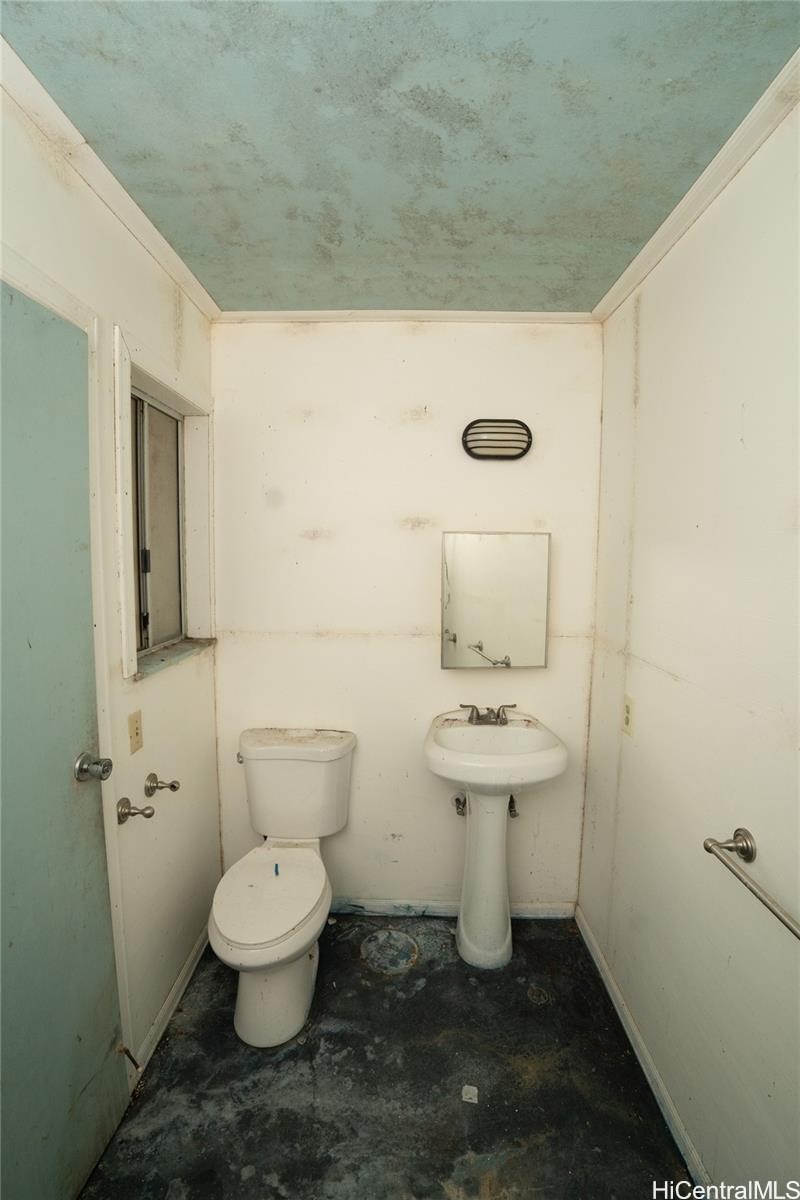 236 Lyman Avenue Property Photo 13