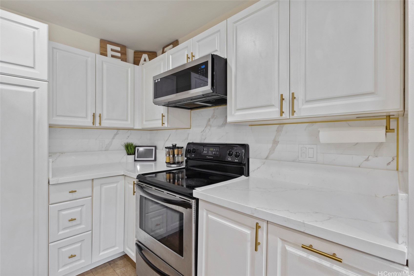 91-1031 Kaimalie Street 4e2 Property Photo 6