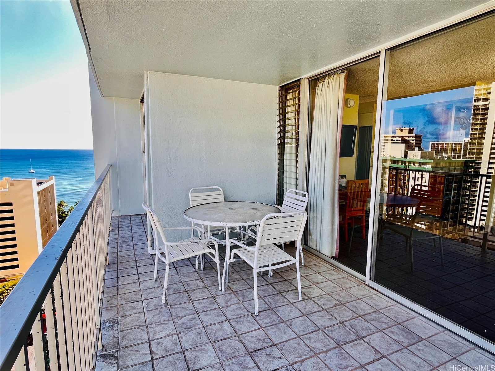 2427 Kuhio Avenue 2207 Property Photo 6