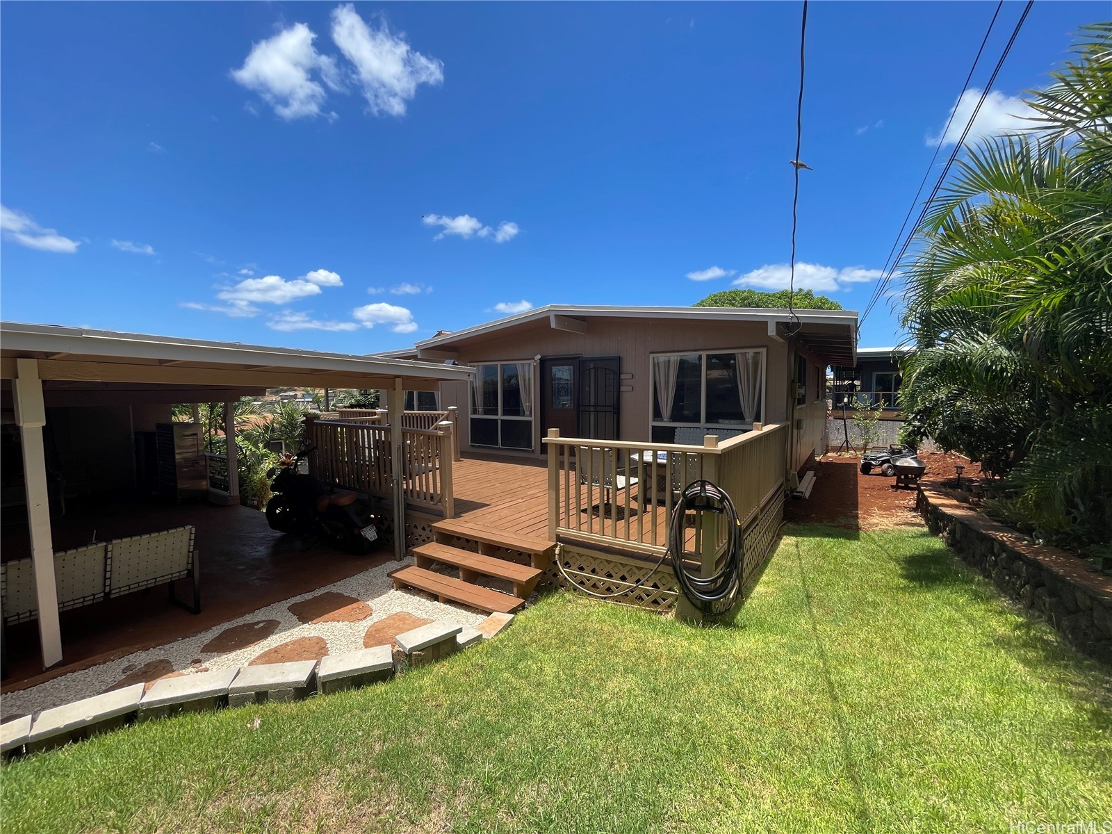 92-695 Mehani Street Property Photo 1