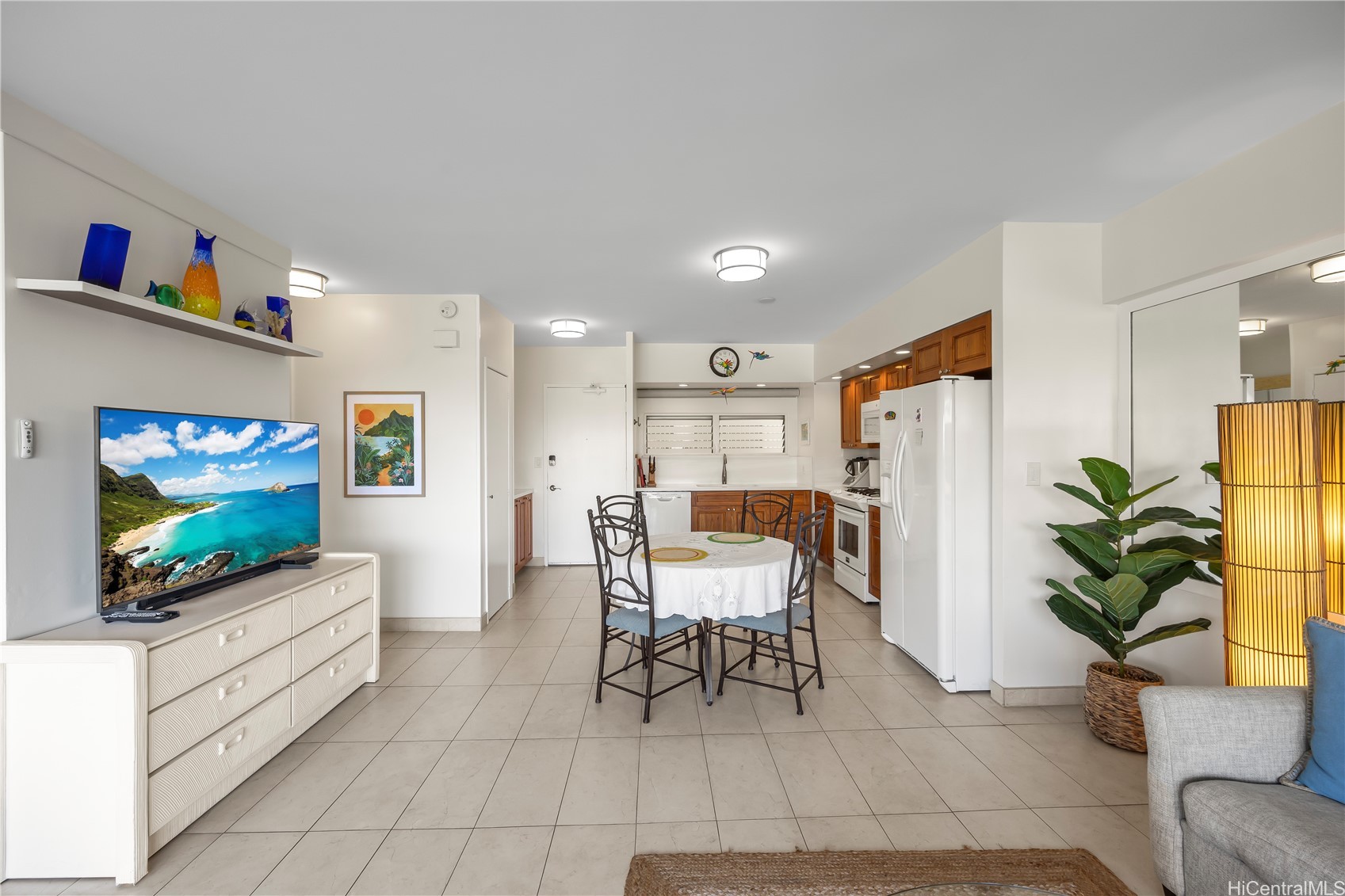 2161 Kalia Road 606 Property Photo 13