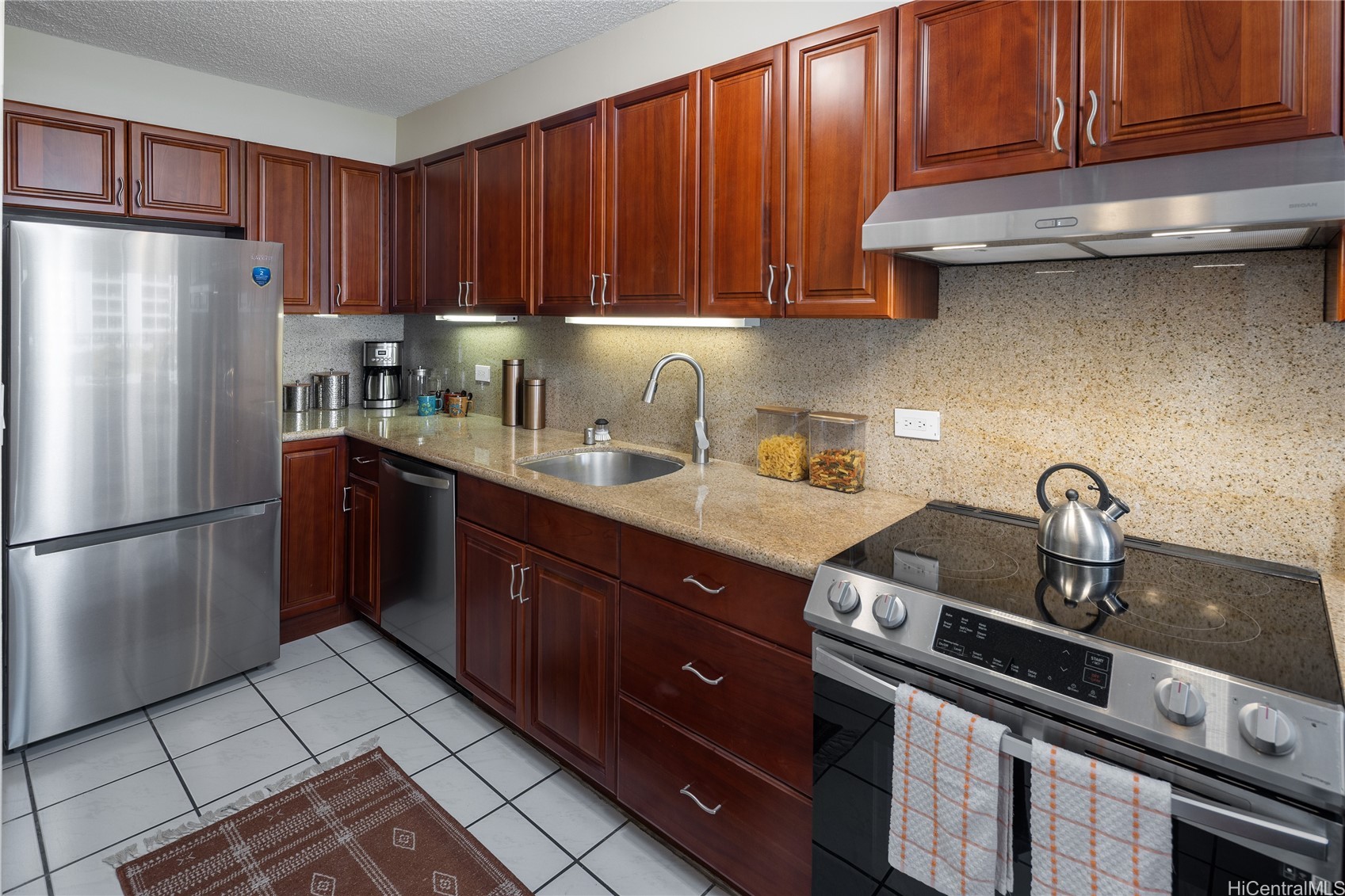 1645 Ala Wai Boulevard 606 Property Photo 6