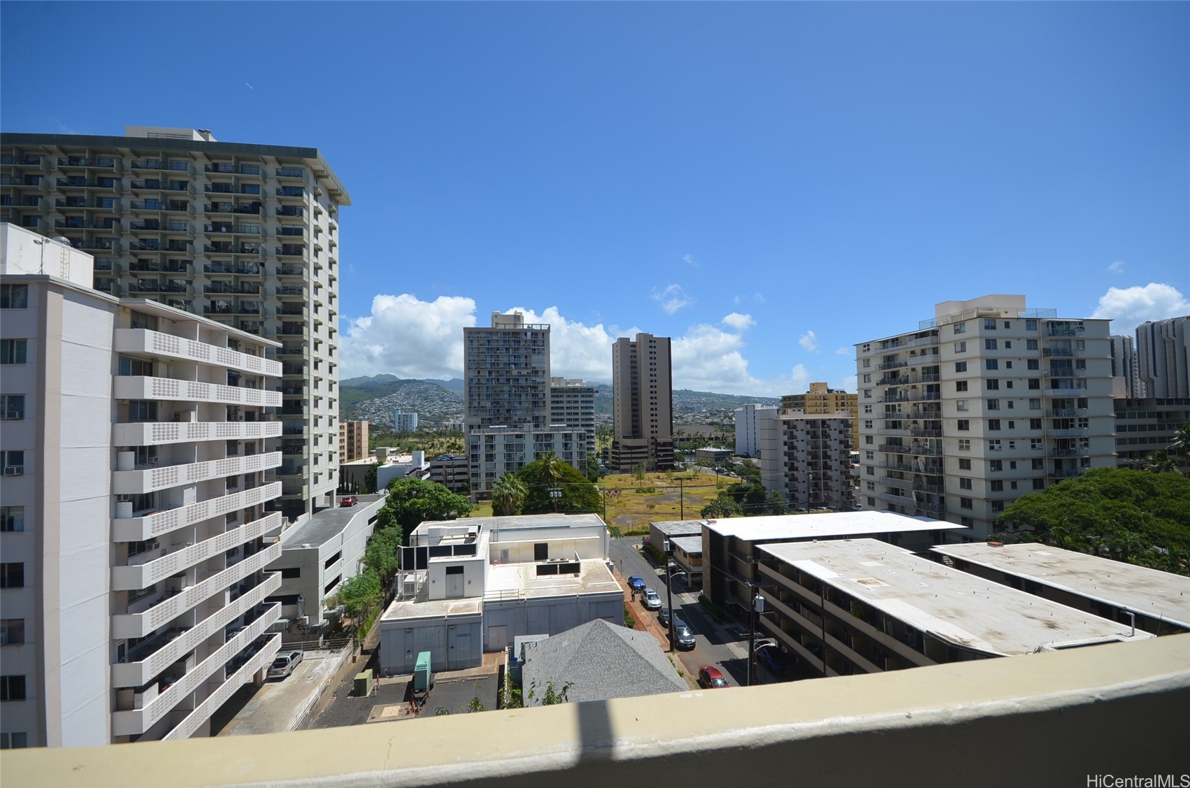 2463 Kuhio Avenue 1009 Property Photo 2