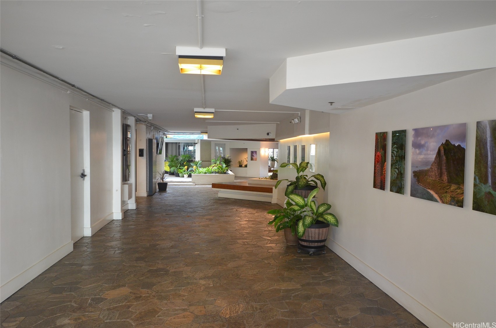 2463 Kuhio Avenue 1009 Property Photo 12