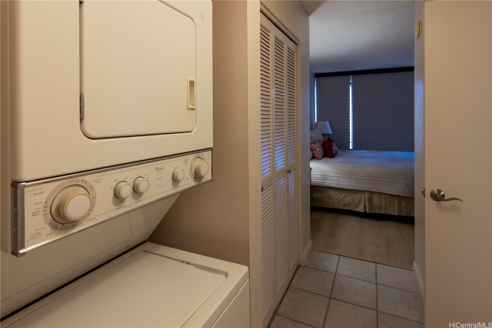 1778 Ala Moana Boulevard 1407 Property Photo 16