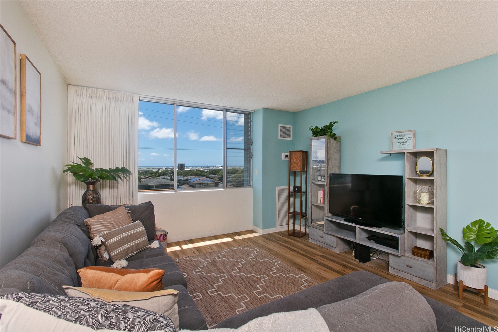 3045 Ala Napuaa Place 710 Property Photo 1