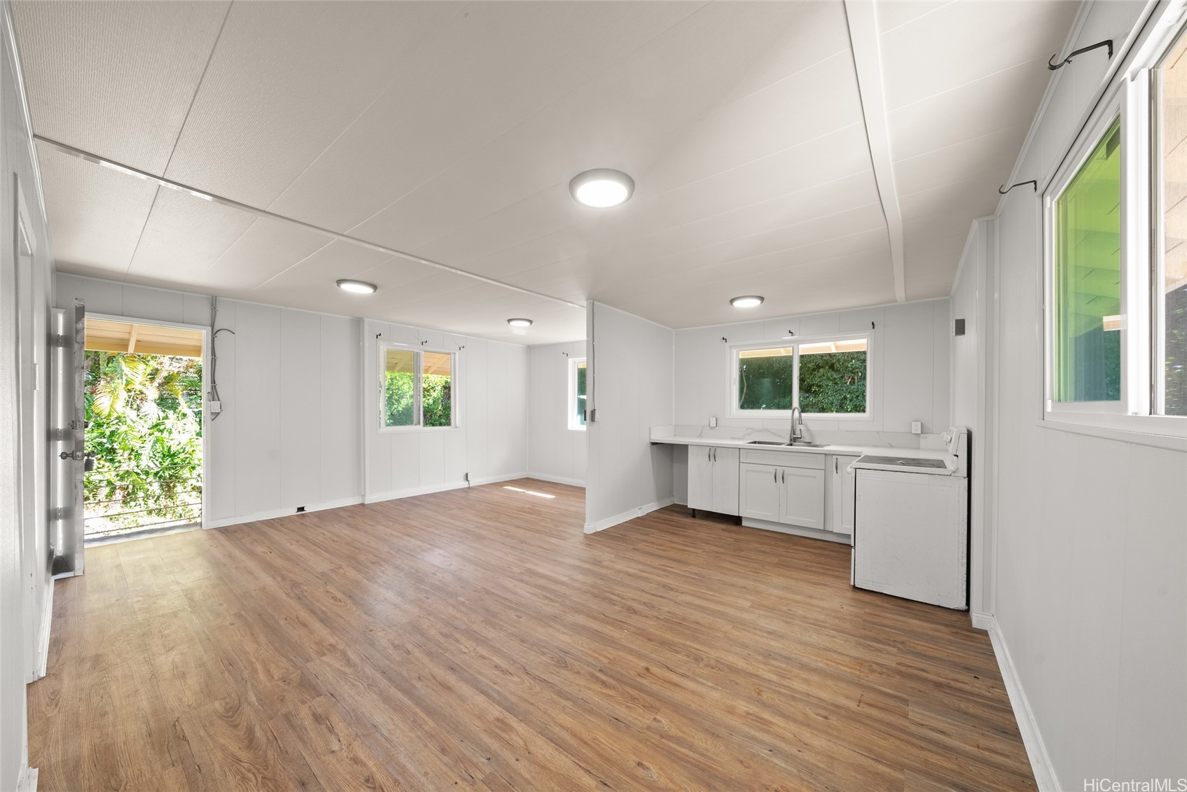 3904 Maunahilu Place Property Photo 8
