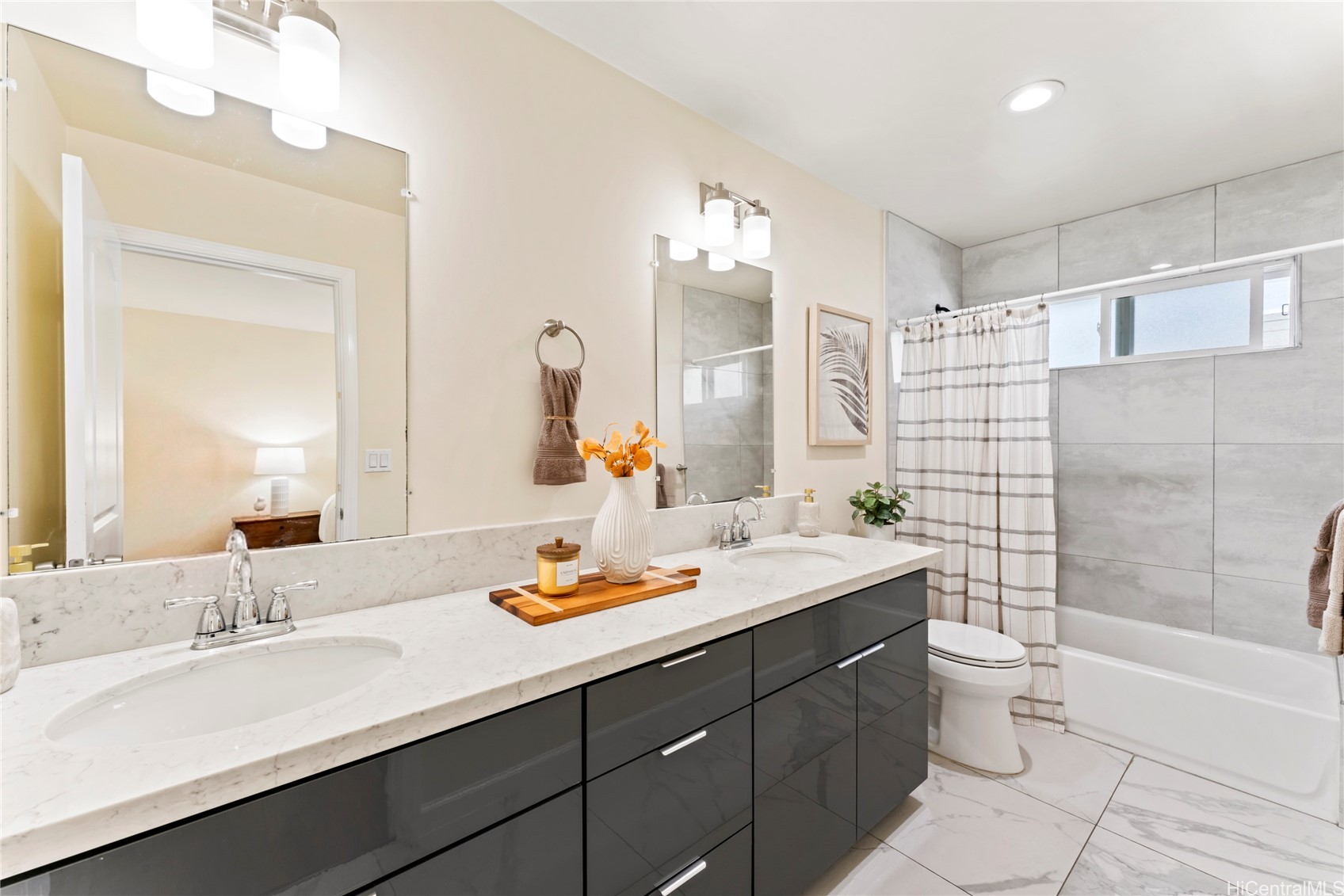 928 9th Avenue C Property Photo 11