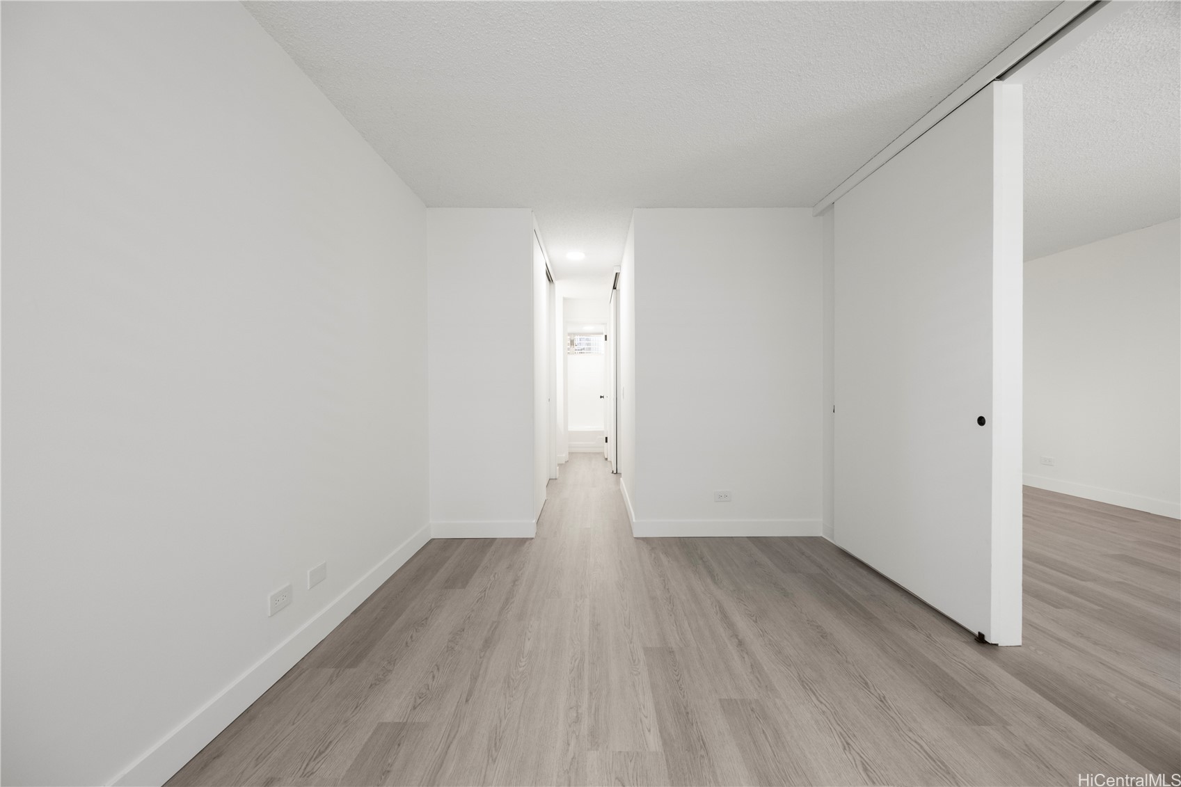 1122 Kinau Street 405 Property Photo 14
