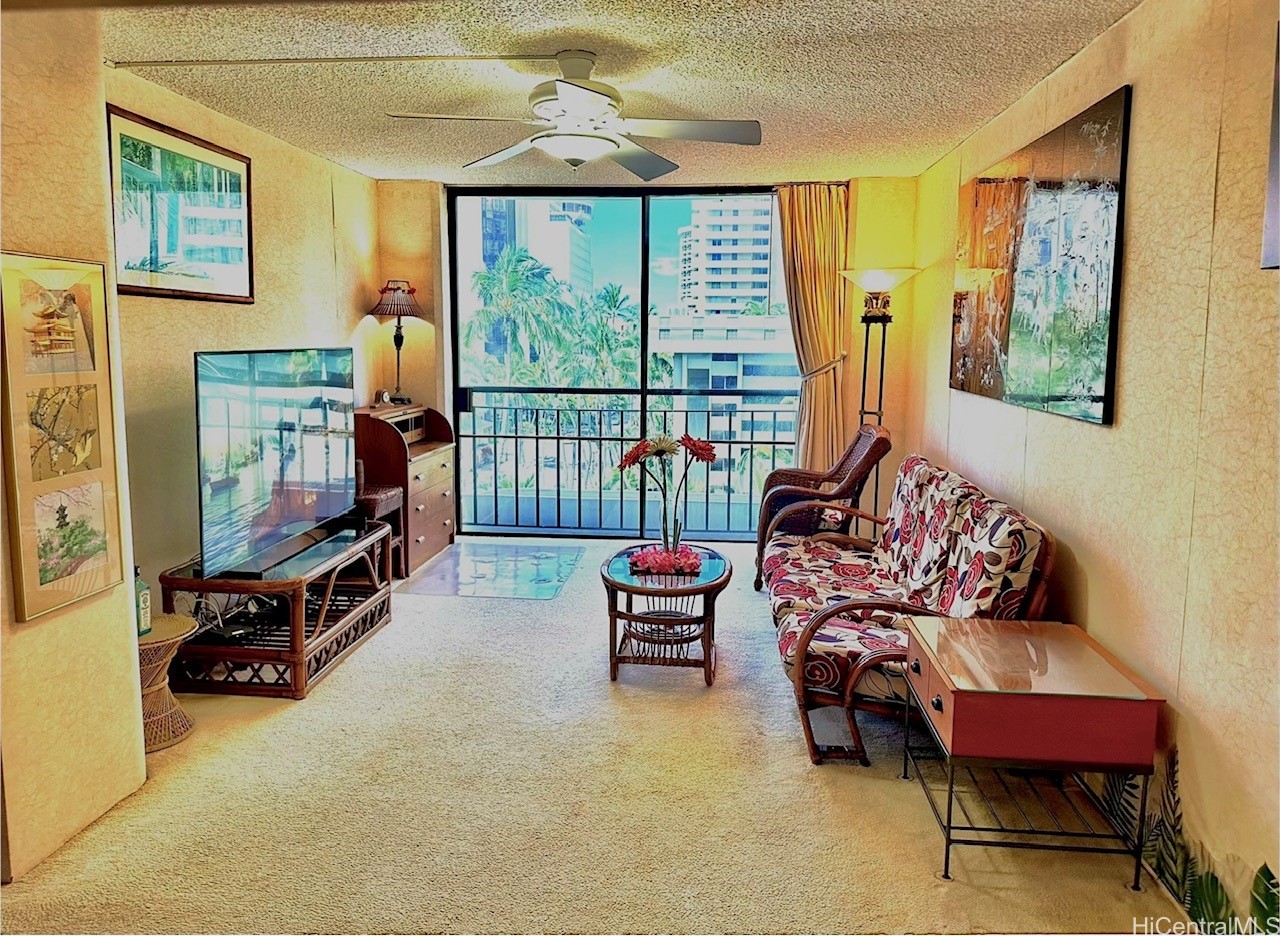 440 Seaside Avenue 605 Property Photo 2