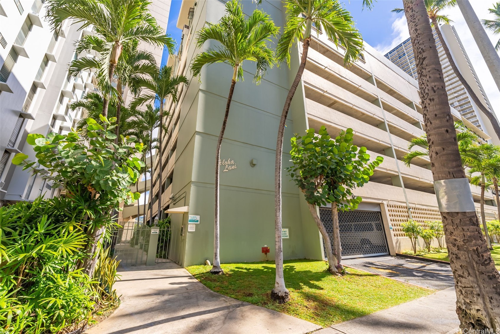2211 Ala Wai Boulevard 1409 Property Photo 11
