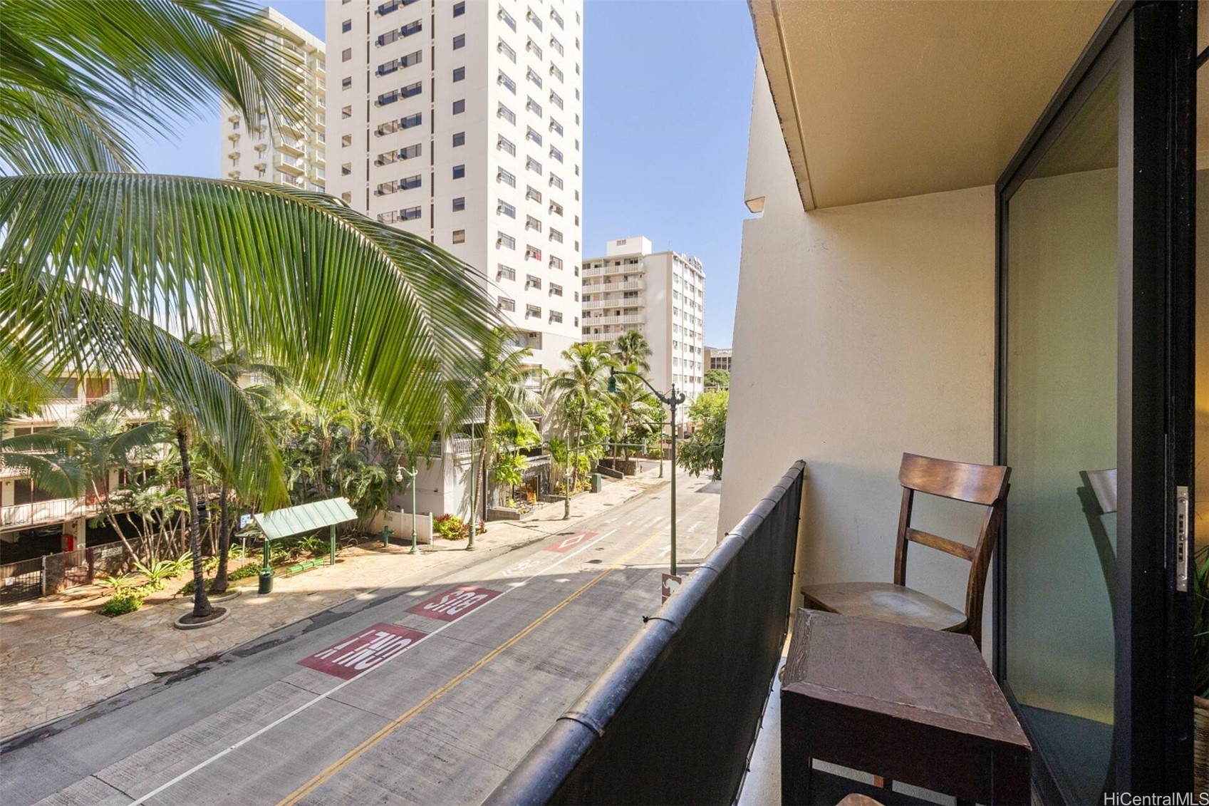 2425 Kuhio Avenue 404 Property Photo 10
