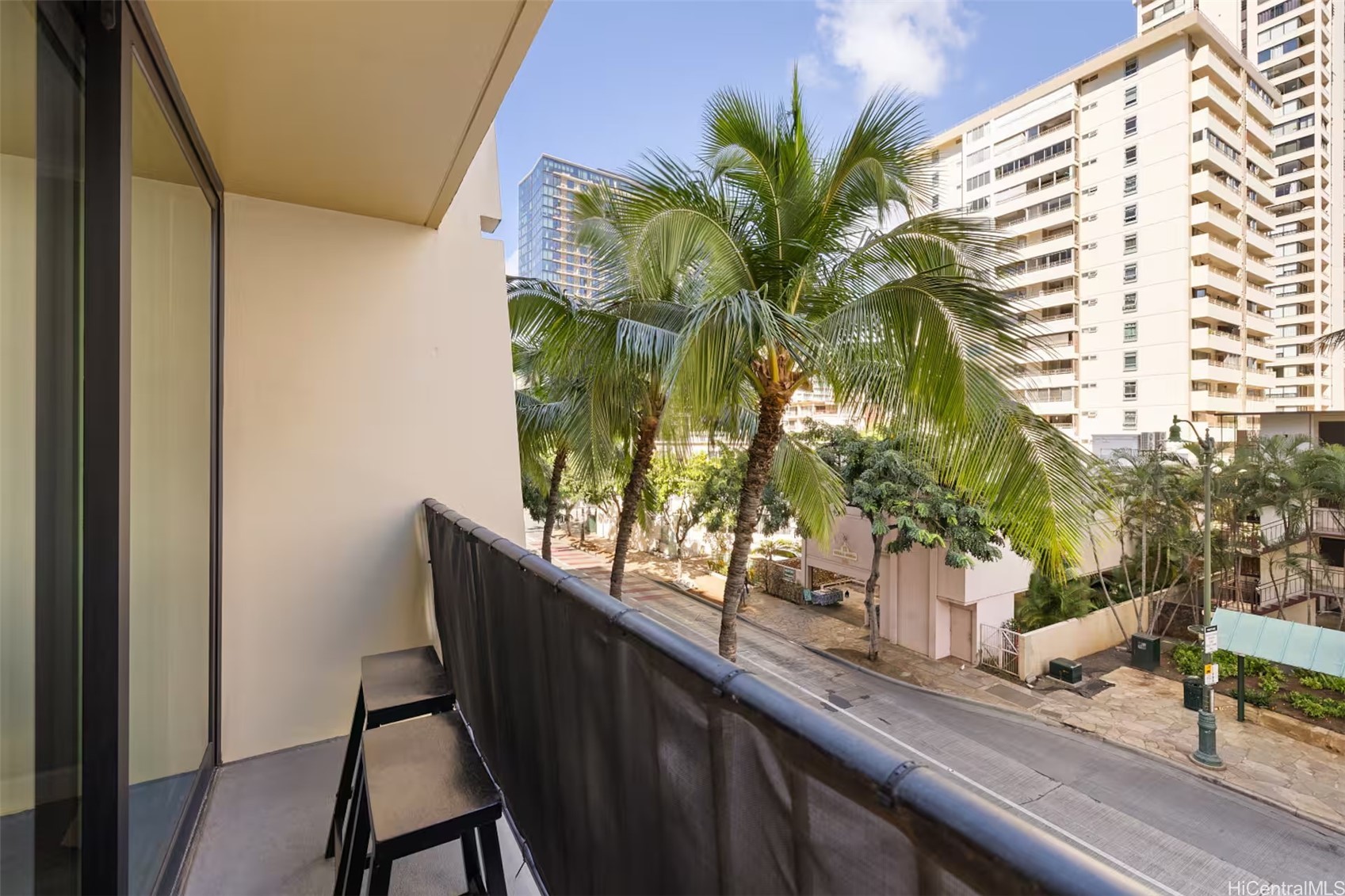 2425 Kuhio Avenue 404 Property Photo 13