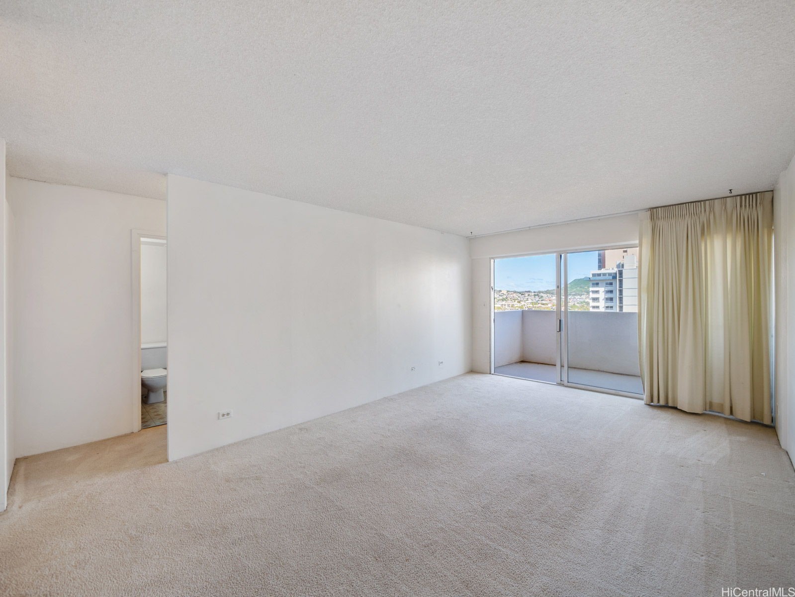 2421 Ala Wai Boulevard 1202 Property Photo 8