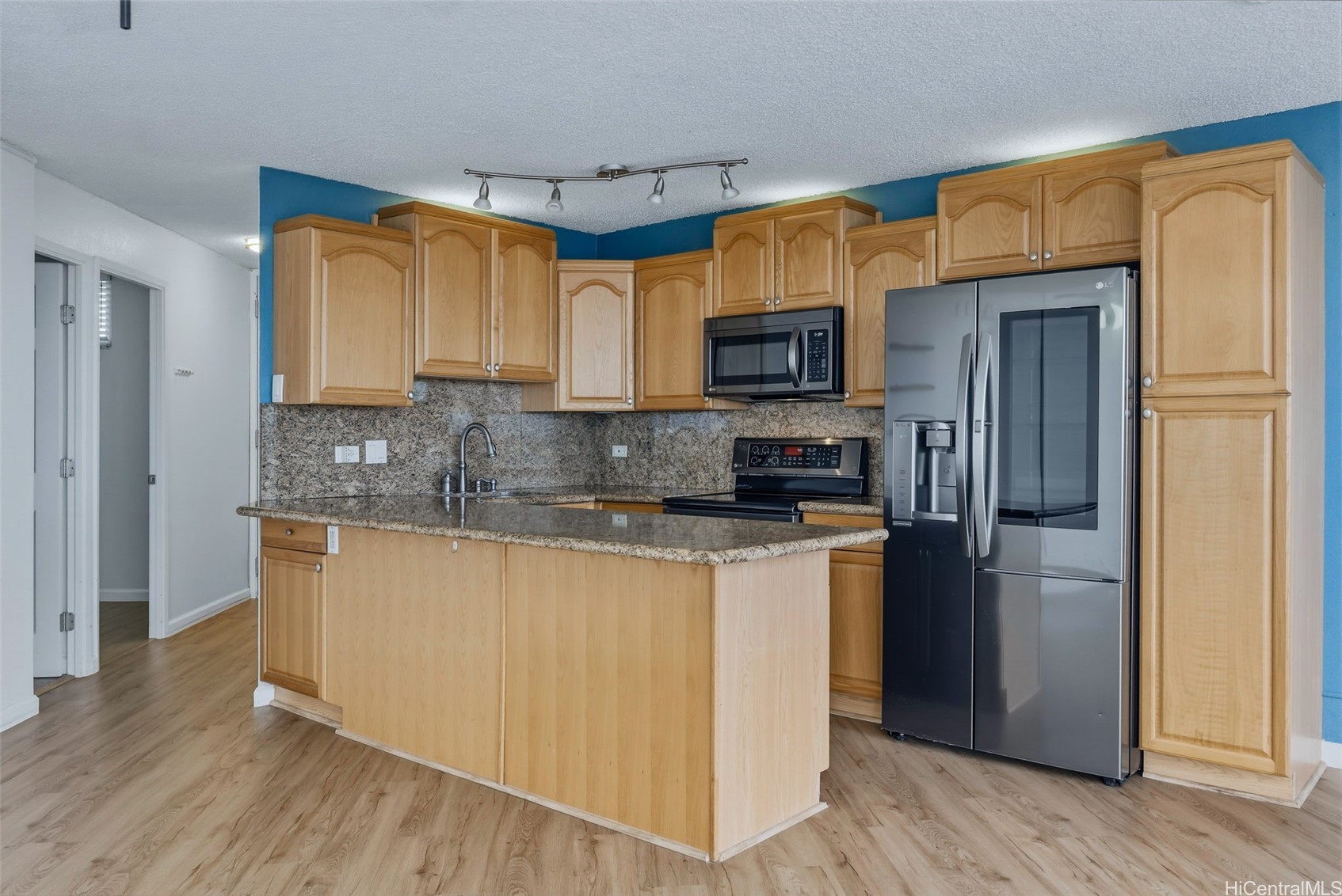 98-099 Uao Place 2504 Property Photo 6