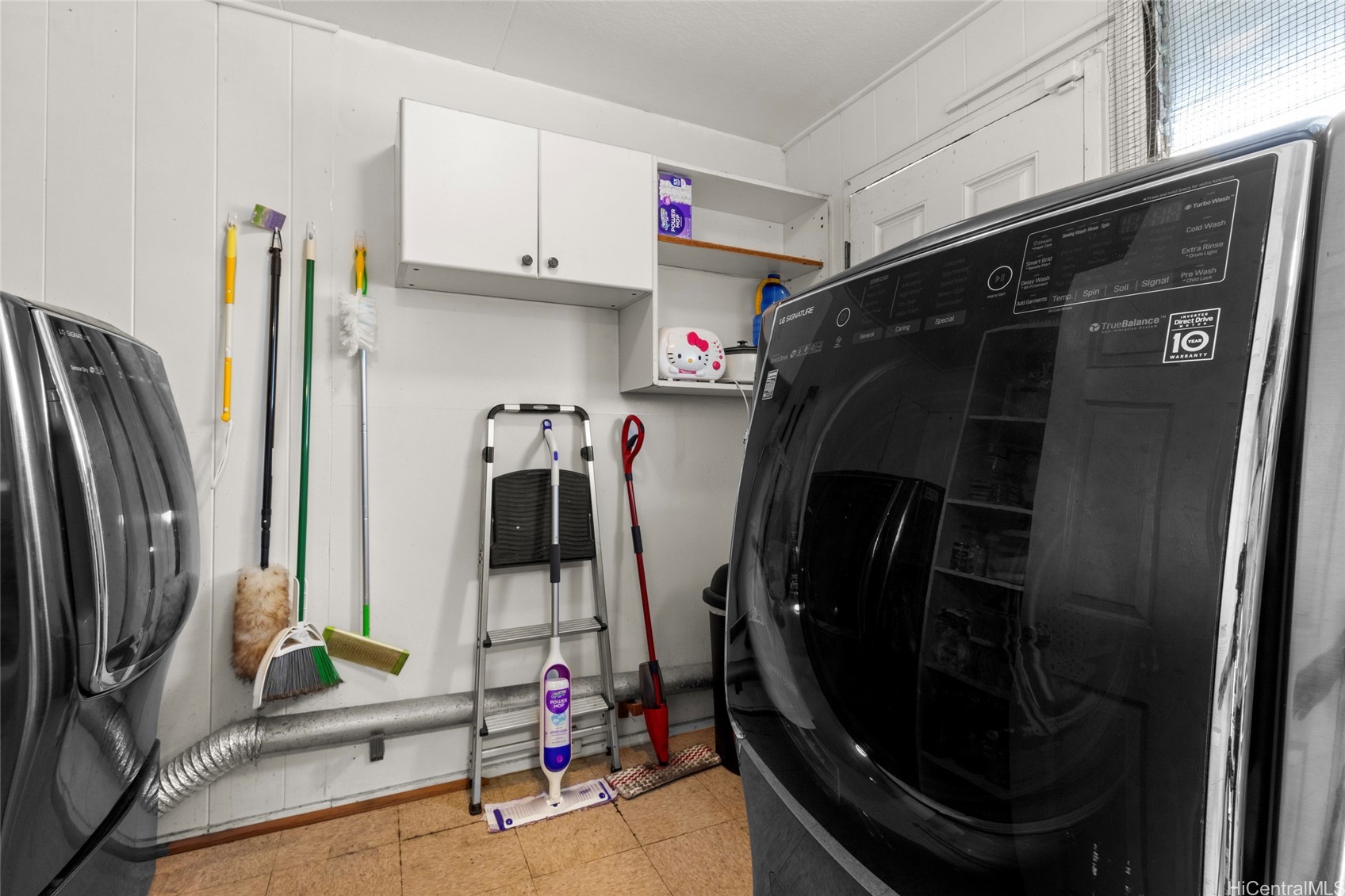 84-107 Jade Street Property Photo 5
