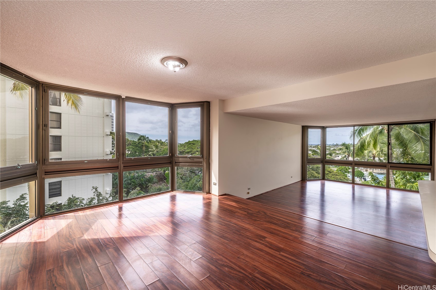 Roy Nishimura - Honolulu REALTOR