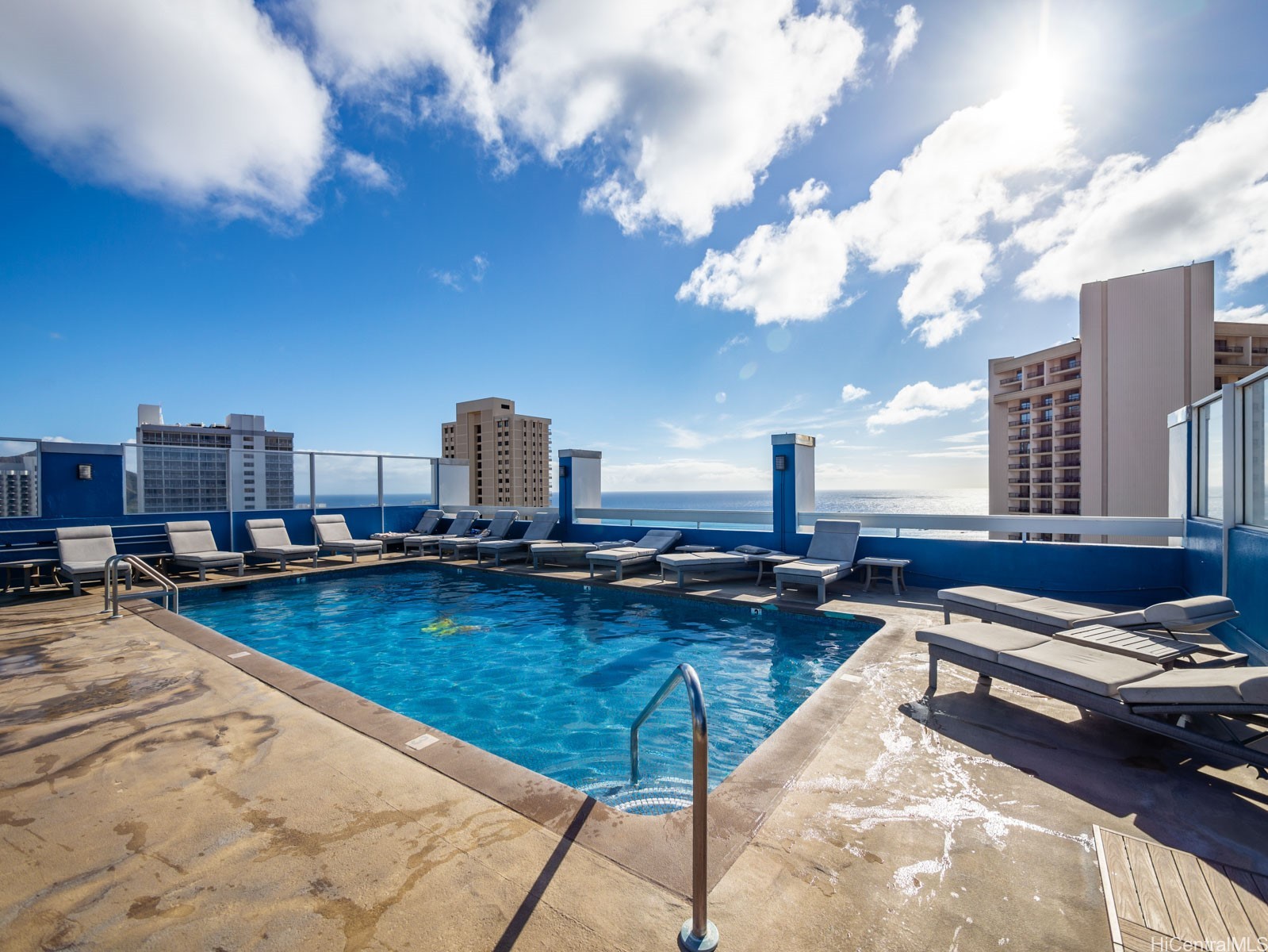 2427 Kuhio Avenue 804 Property Photo 15