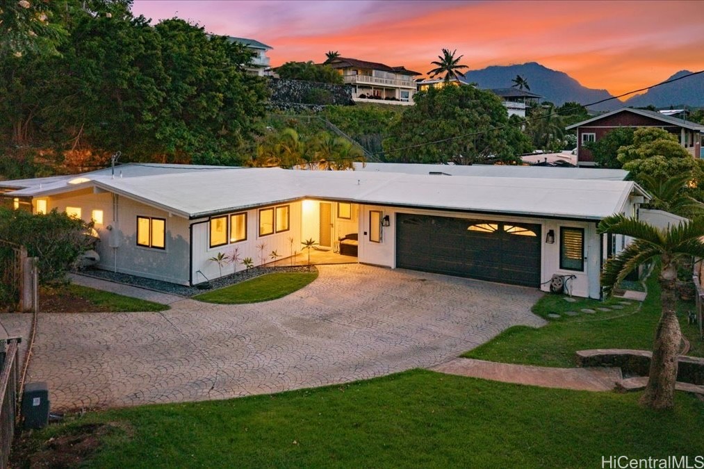 151 Alala Road Property Photo 1